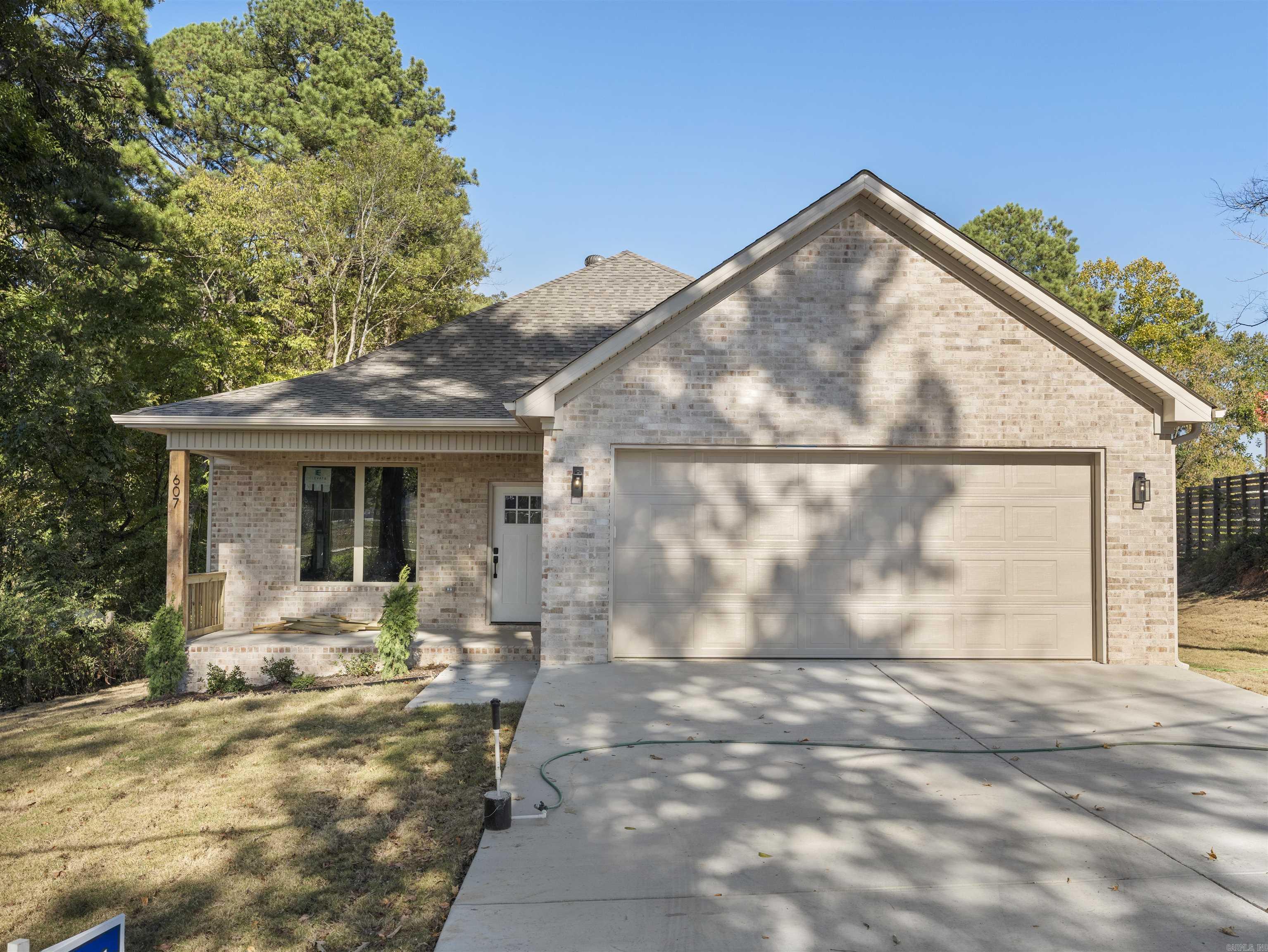 607 Brents Ford  Benton, AR