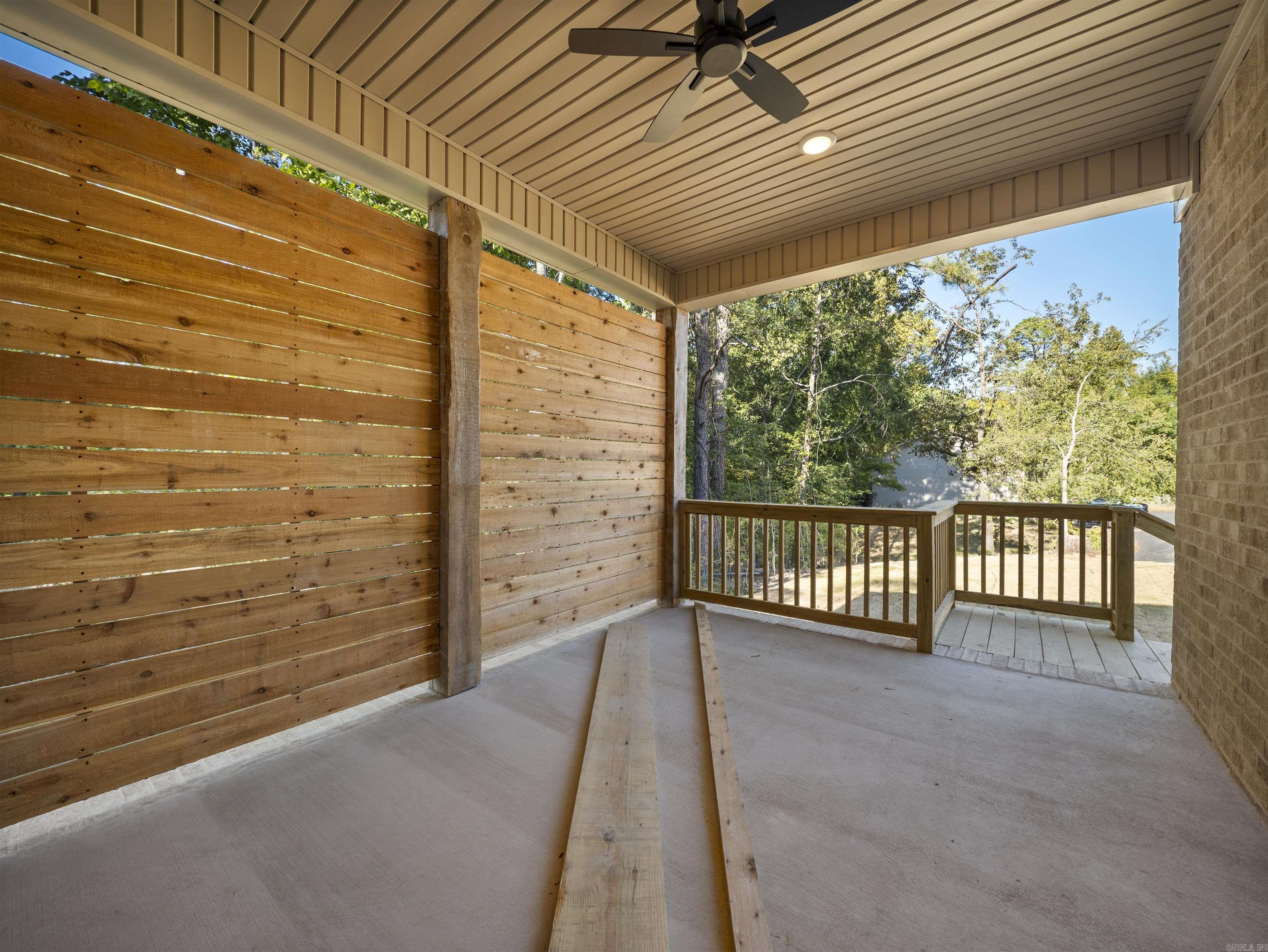 607 Brents Ford  Benton, AR