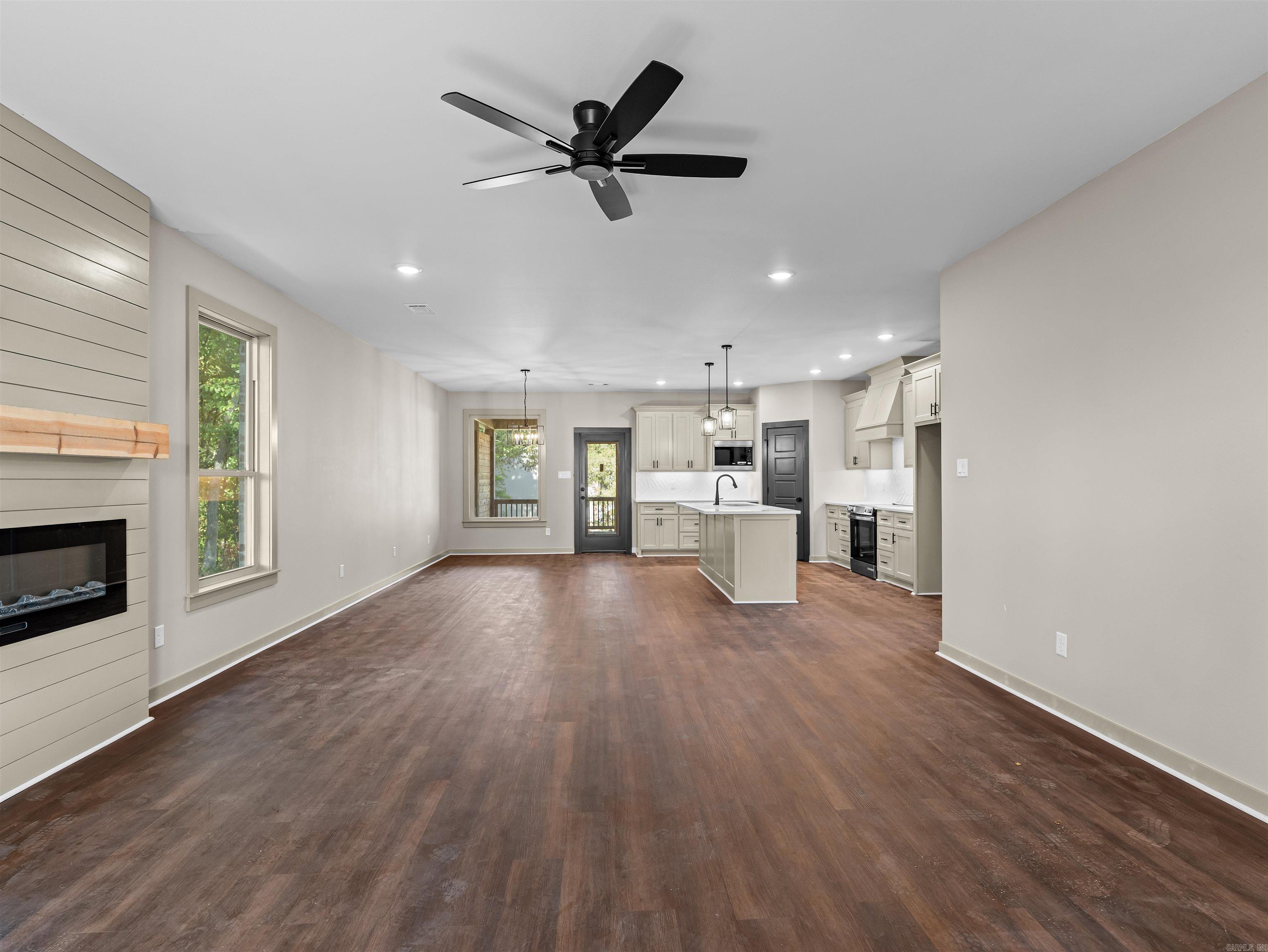 607 Brents Ford  Benton, AR