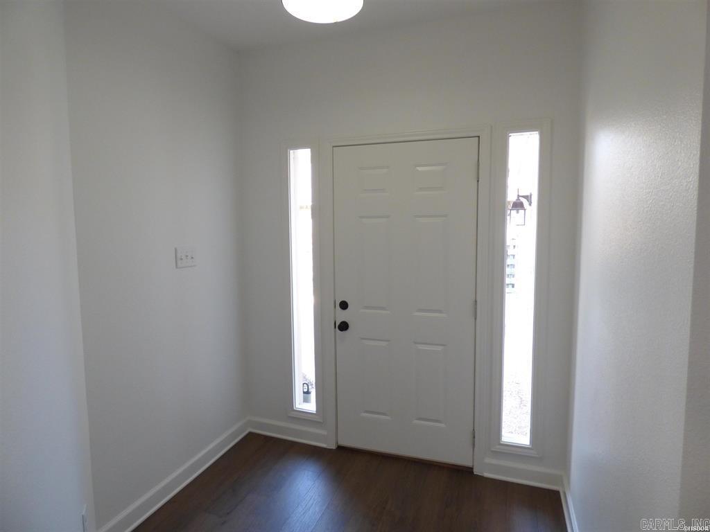 106 CREEKVIEW Hot Springs, AR 71913