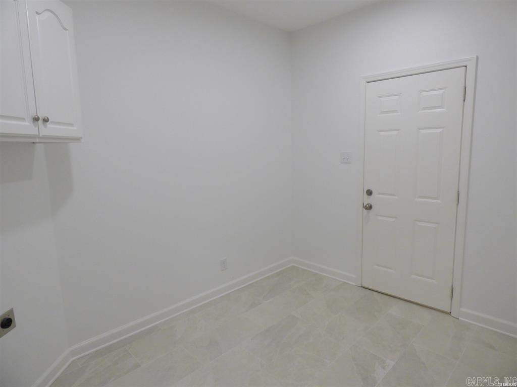 106 CREEKVIEW Hot Springs, AR 71913
