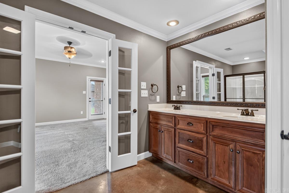 230 Vintage  Conway, AR