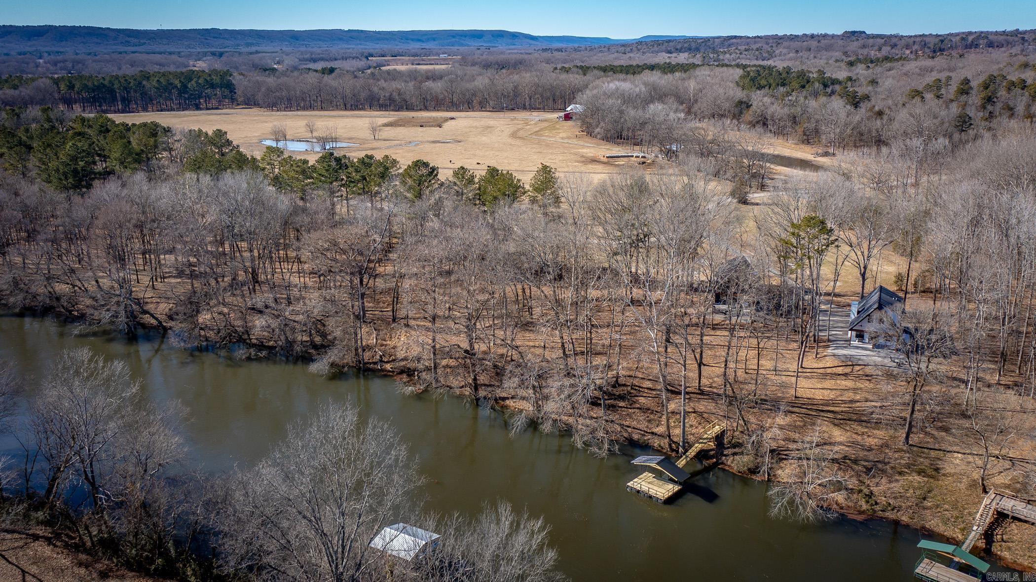 197 Sunshine Lane Pangburn, AR 72121