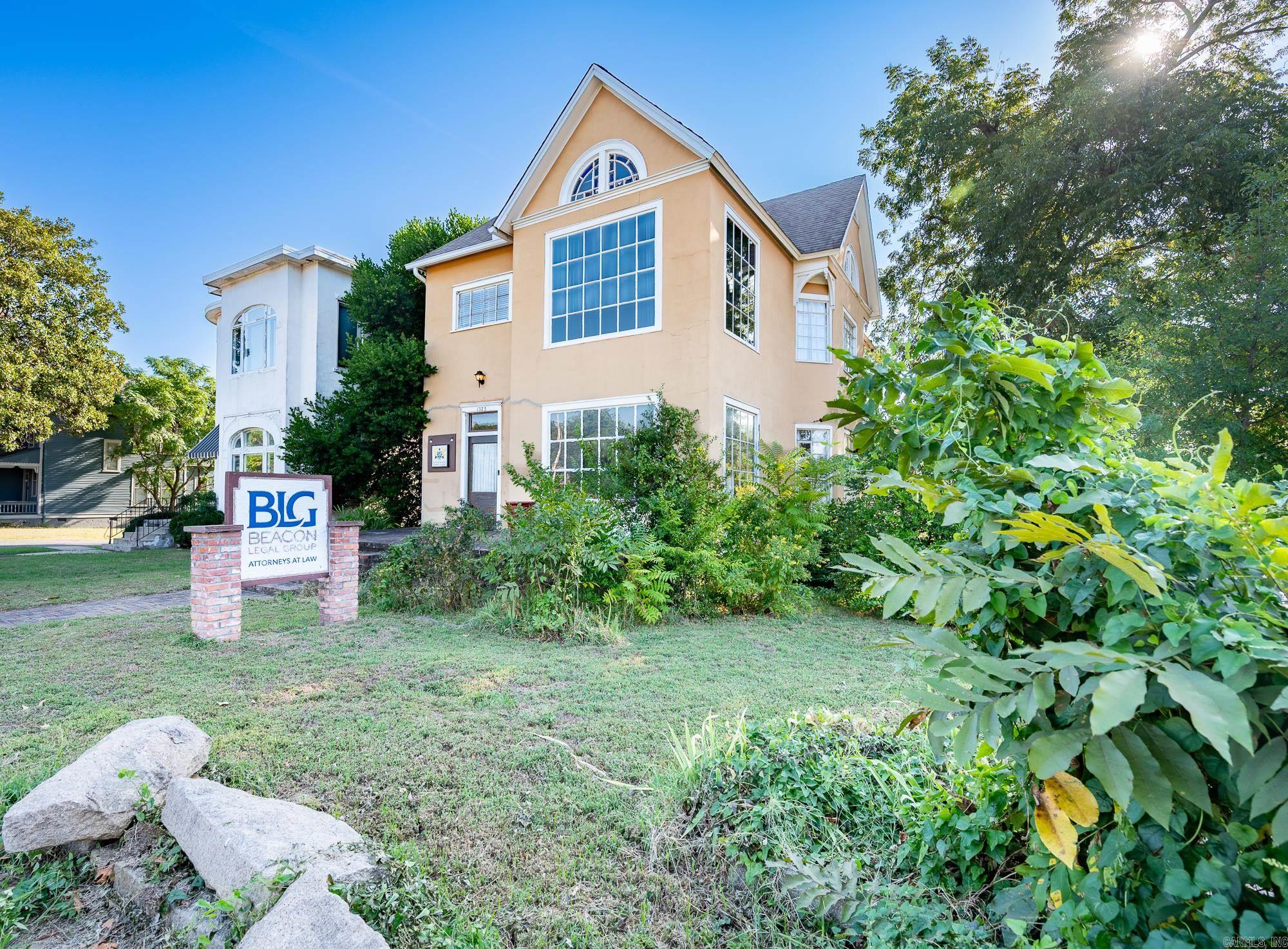 1323 Broadway Street — photo 2