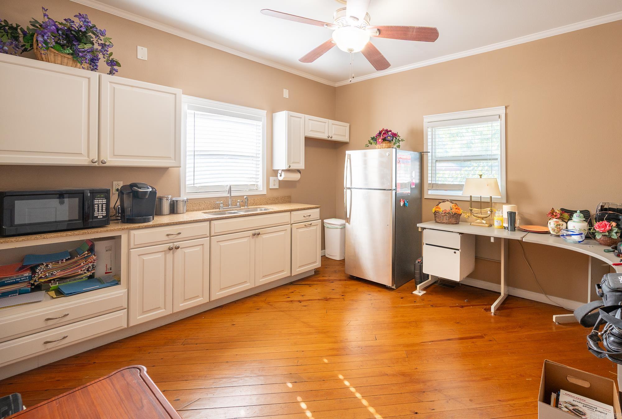 1323 S Broadway  Little Rock, AR