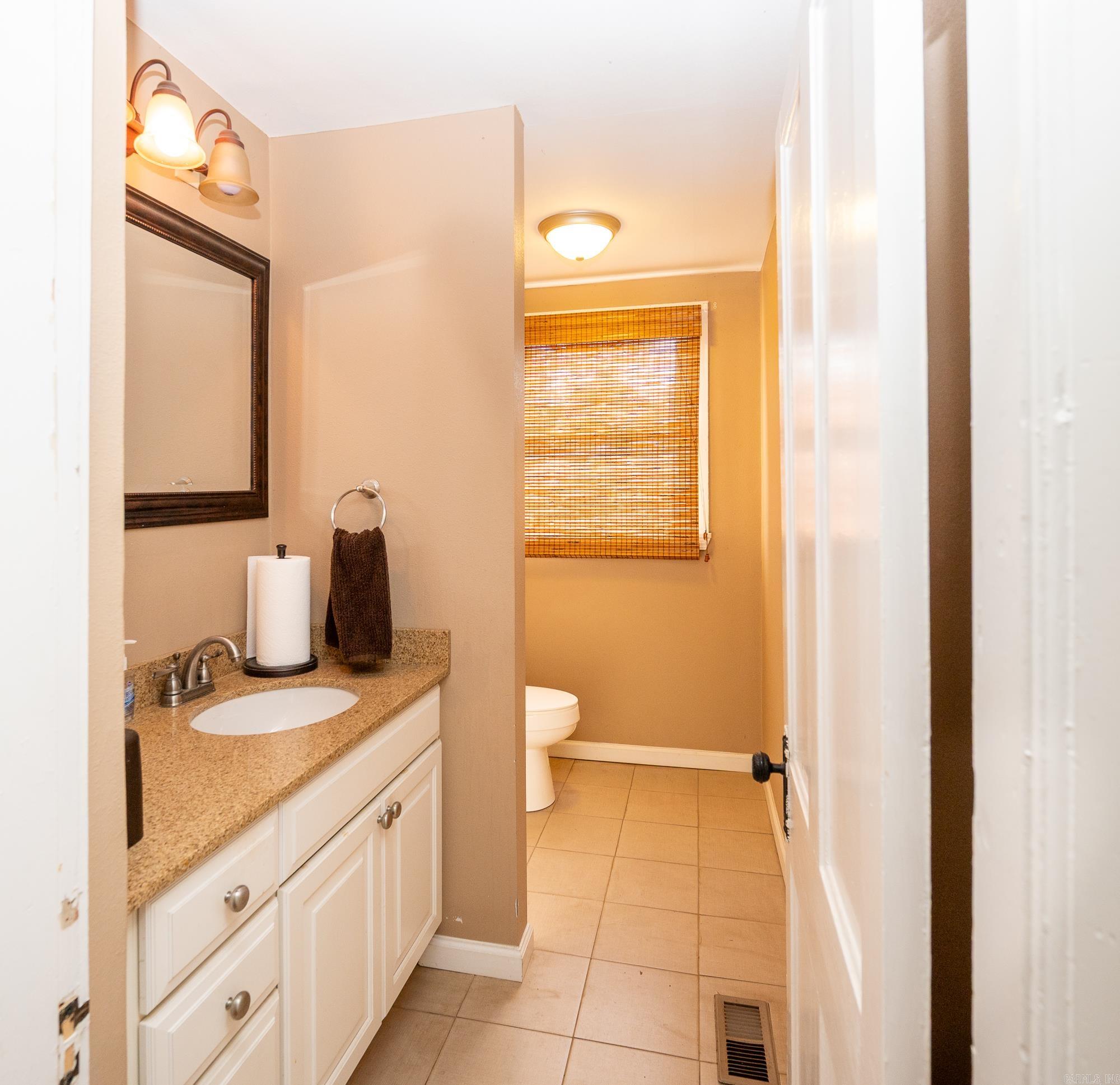 1323 S Broadway  Little Rock, AR