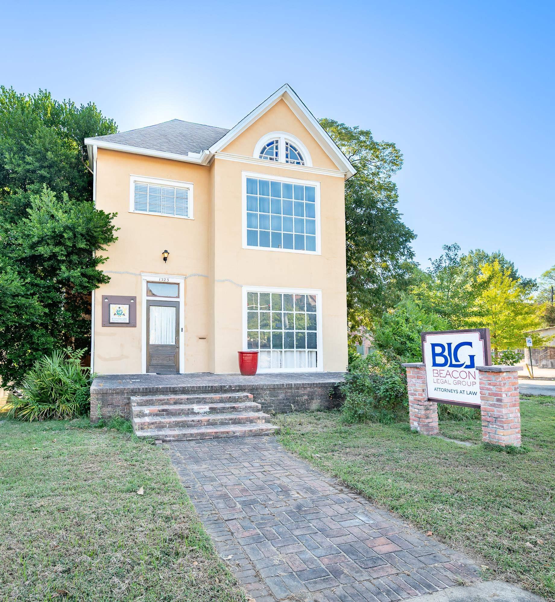1323 S Broadway  Little Rock, AR