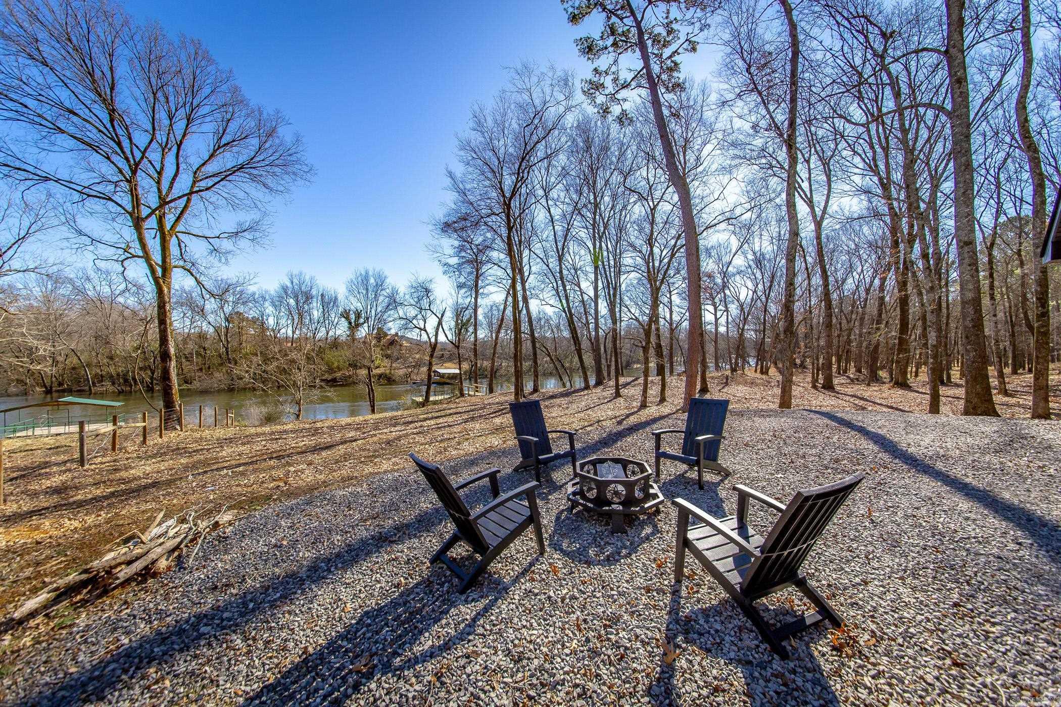 193 Sunshine Lane Pangburn, AR 72121