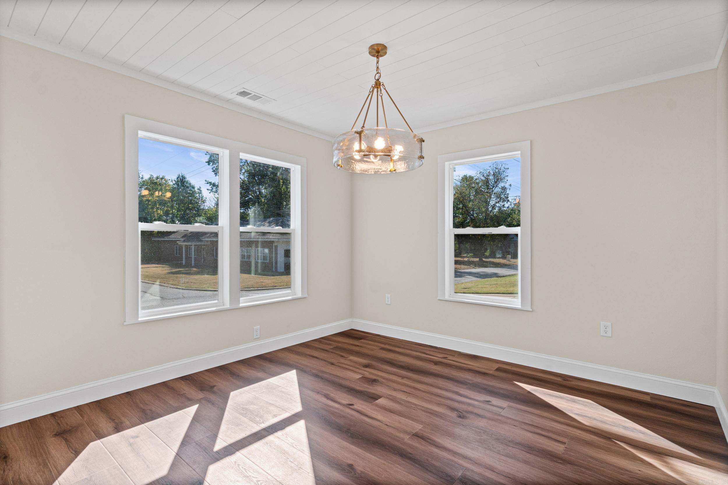 207 N. Sowell St. — photo 5