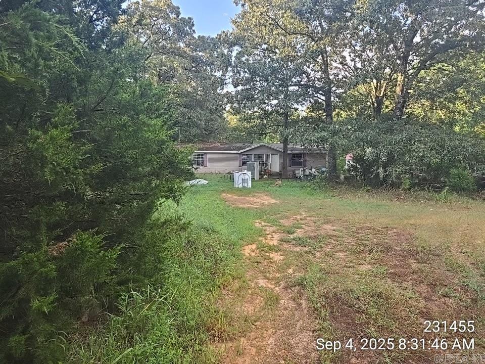 345 Dick Finch Road — exterior