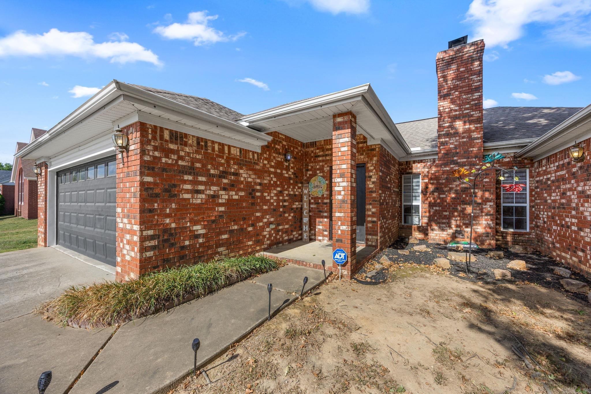 2314 Cattail Road — photo 3