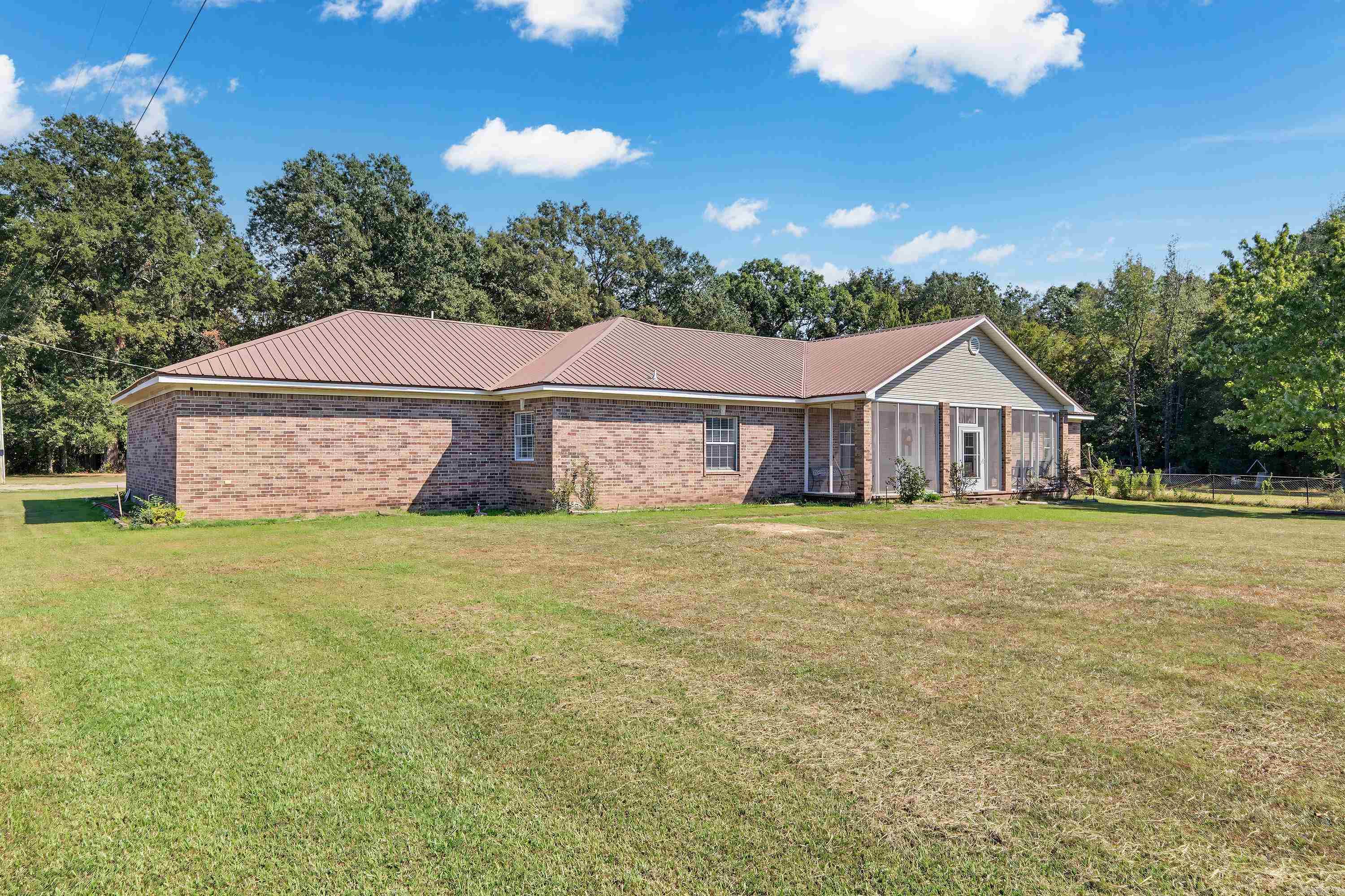 2481 S Pointer  Pine Bluff, AR