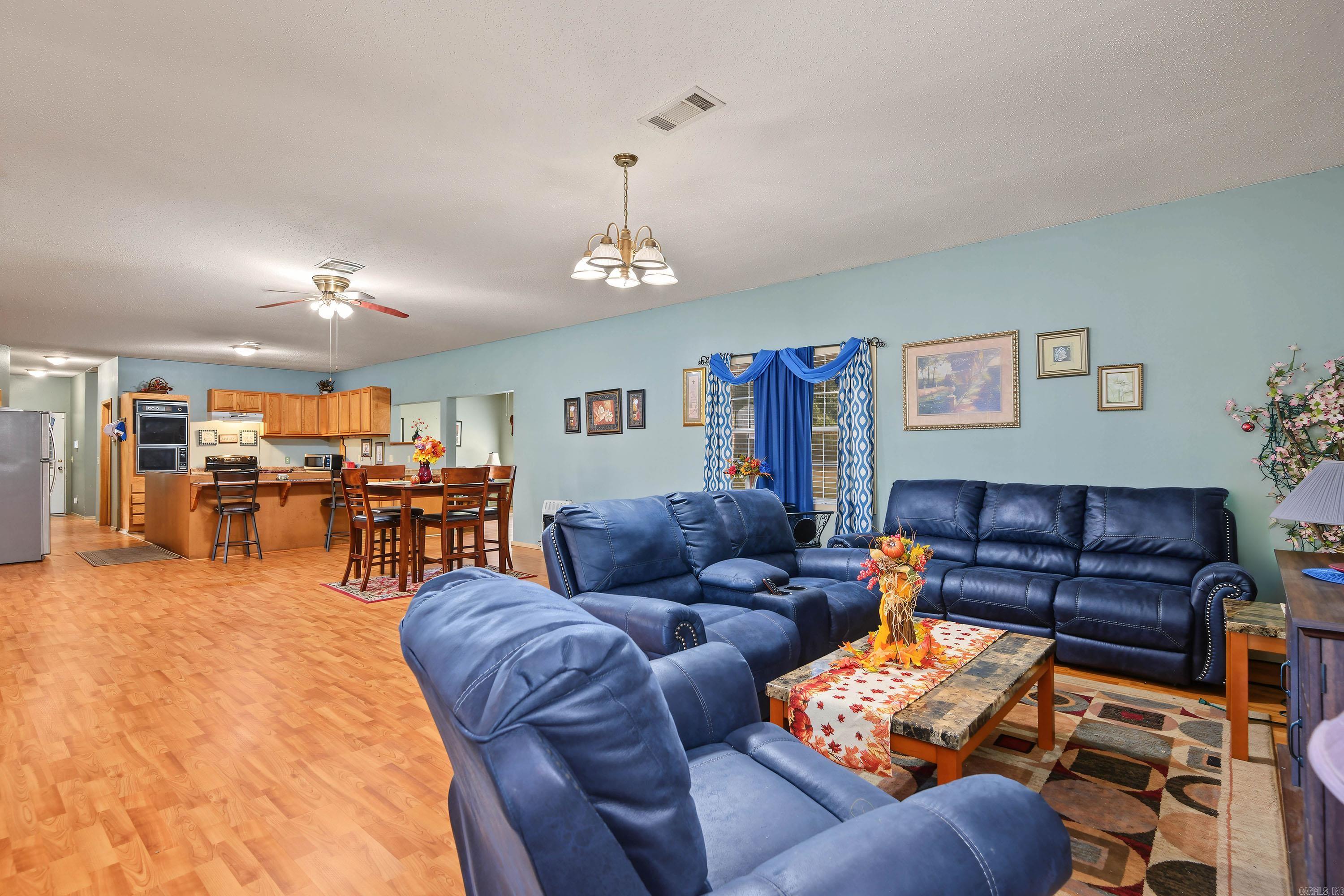 2481 S Pointer  Pine Bluff, AR
