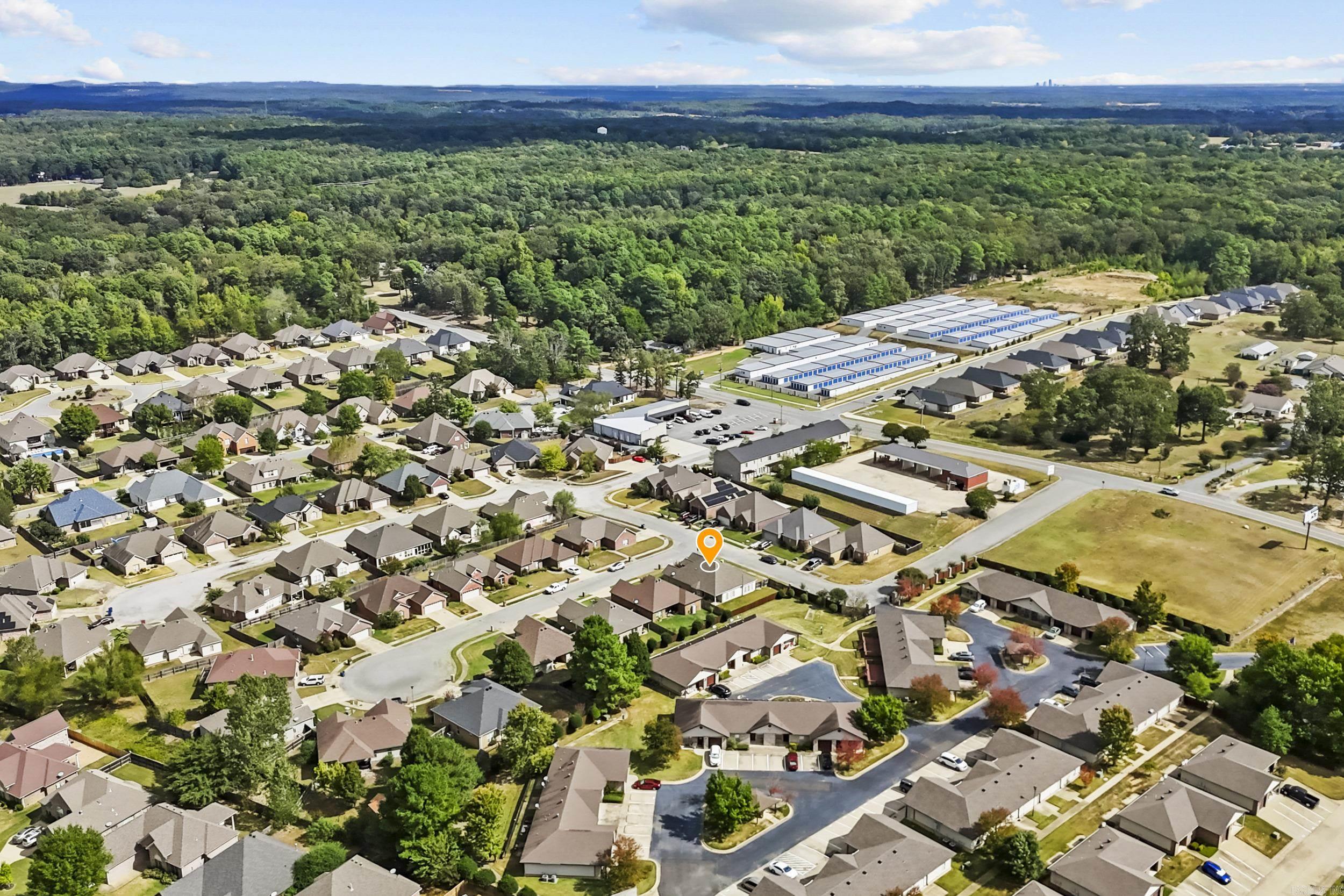 5529 Village  Benton, AR