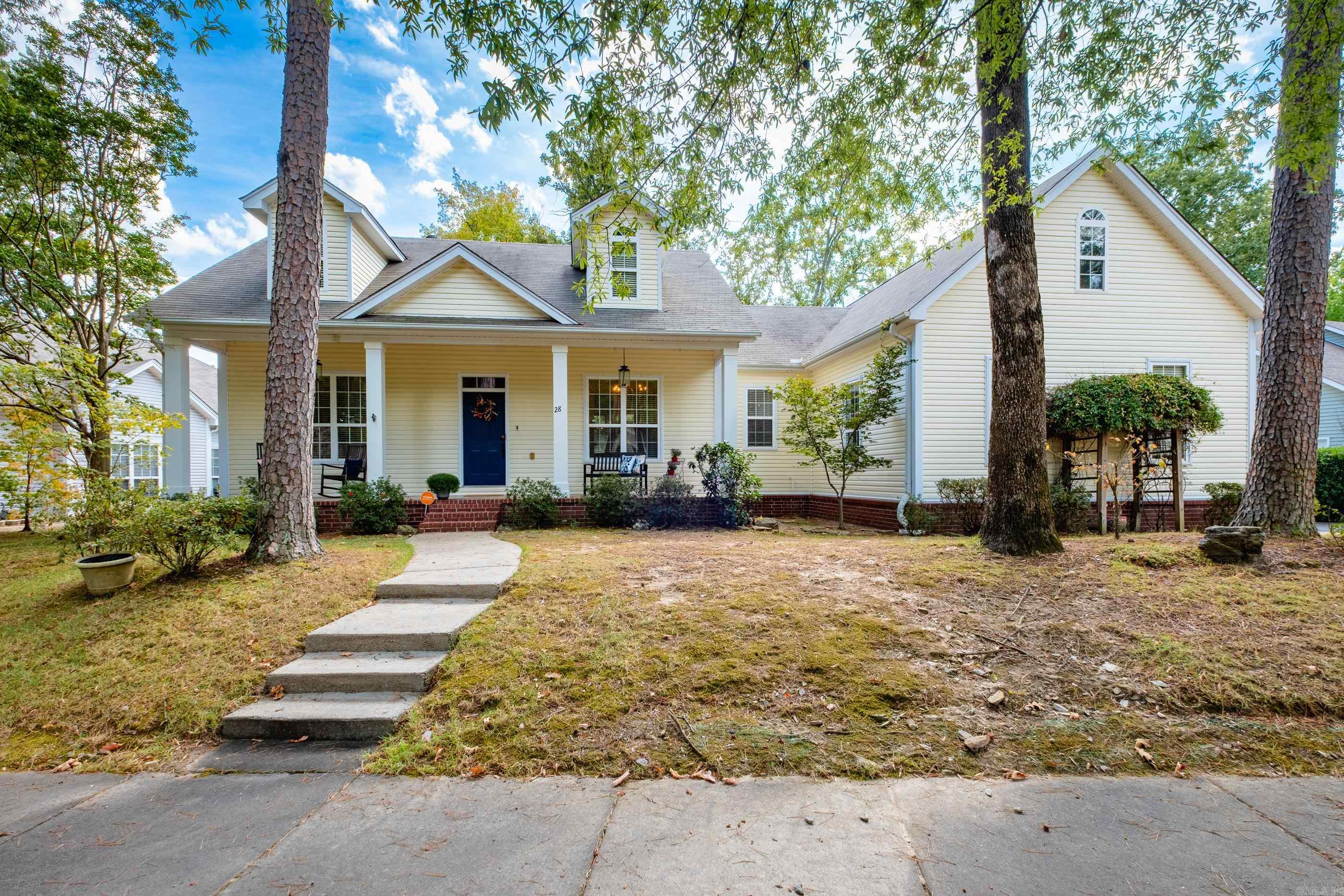 28 Briar Patch Court — exterior