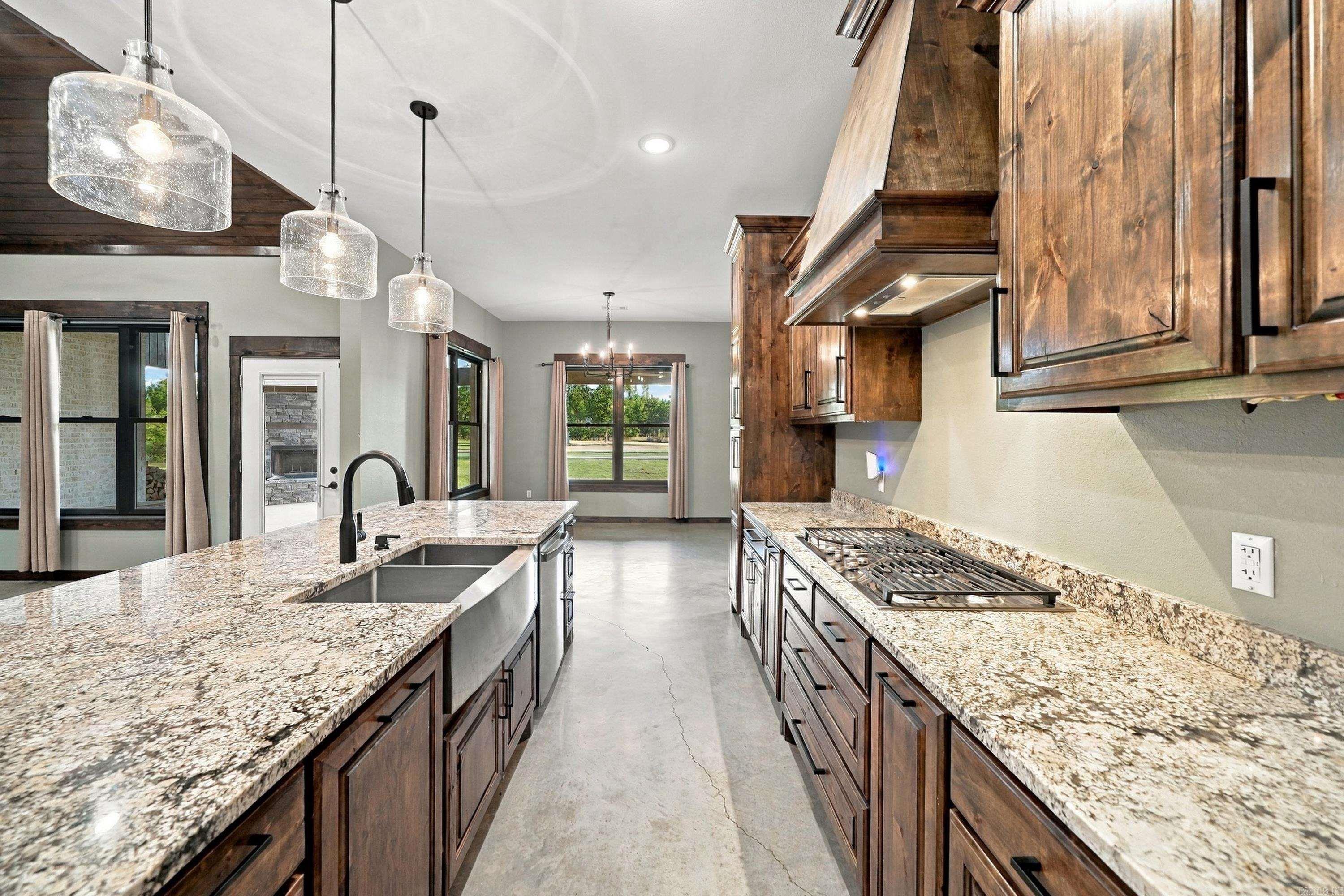 8899 Grant County Rd 75 Sheridan, AR 72150