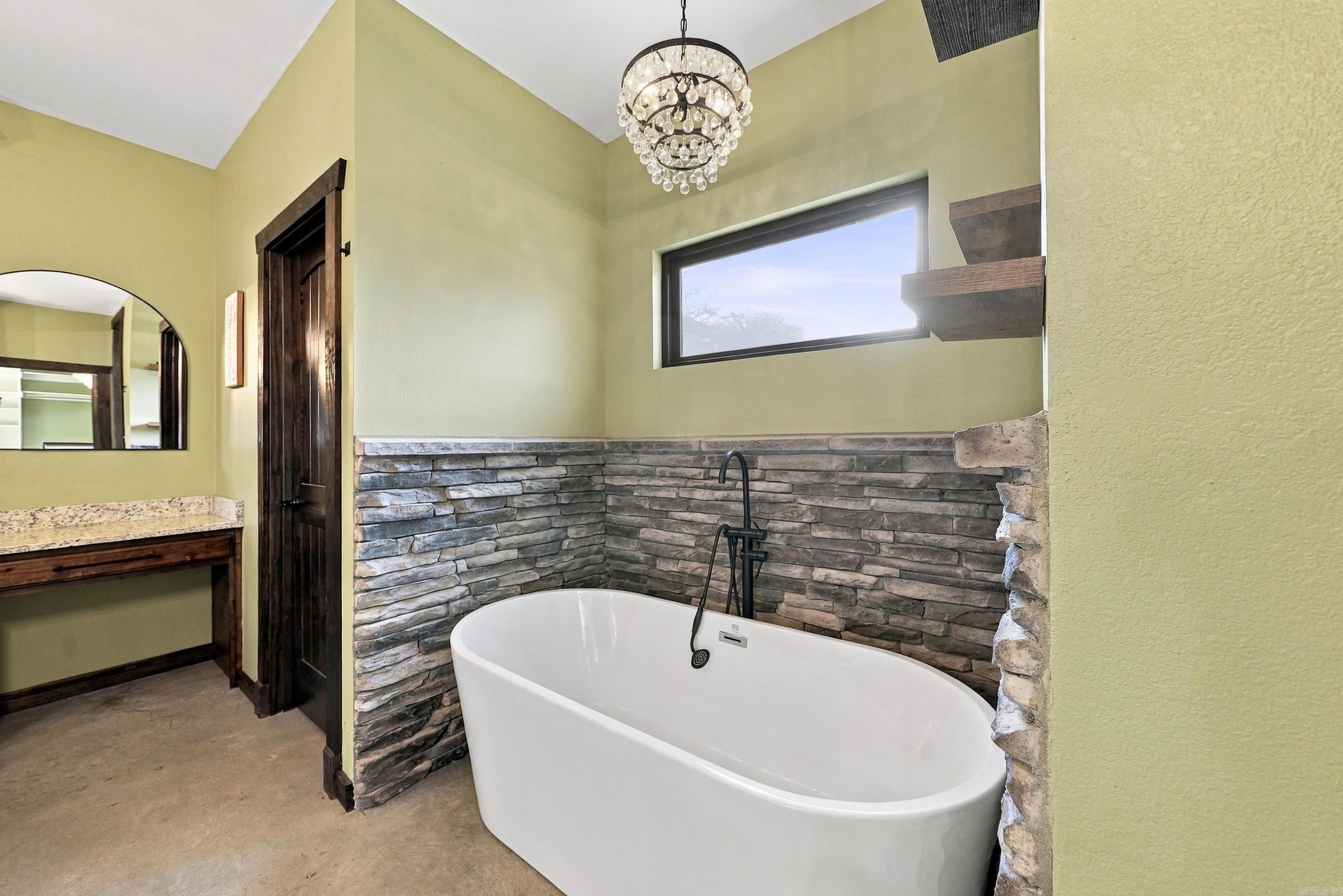 8899 Grant County Rd 75 Sheridan, AR 72150