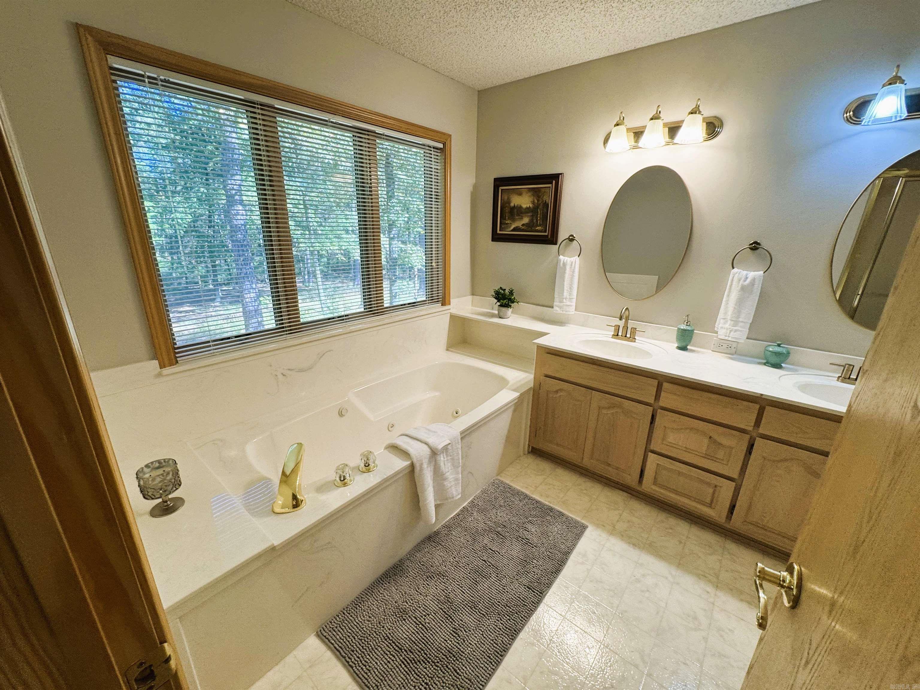 10 Sosegado Lane Hot Springs Village, AR 71909