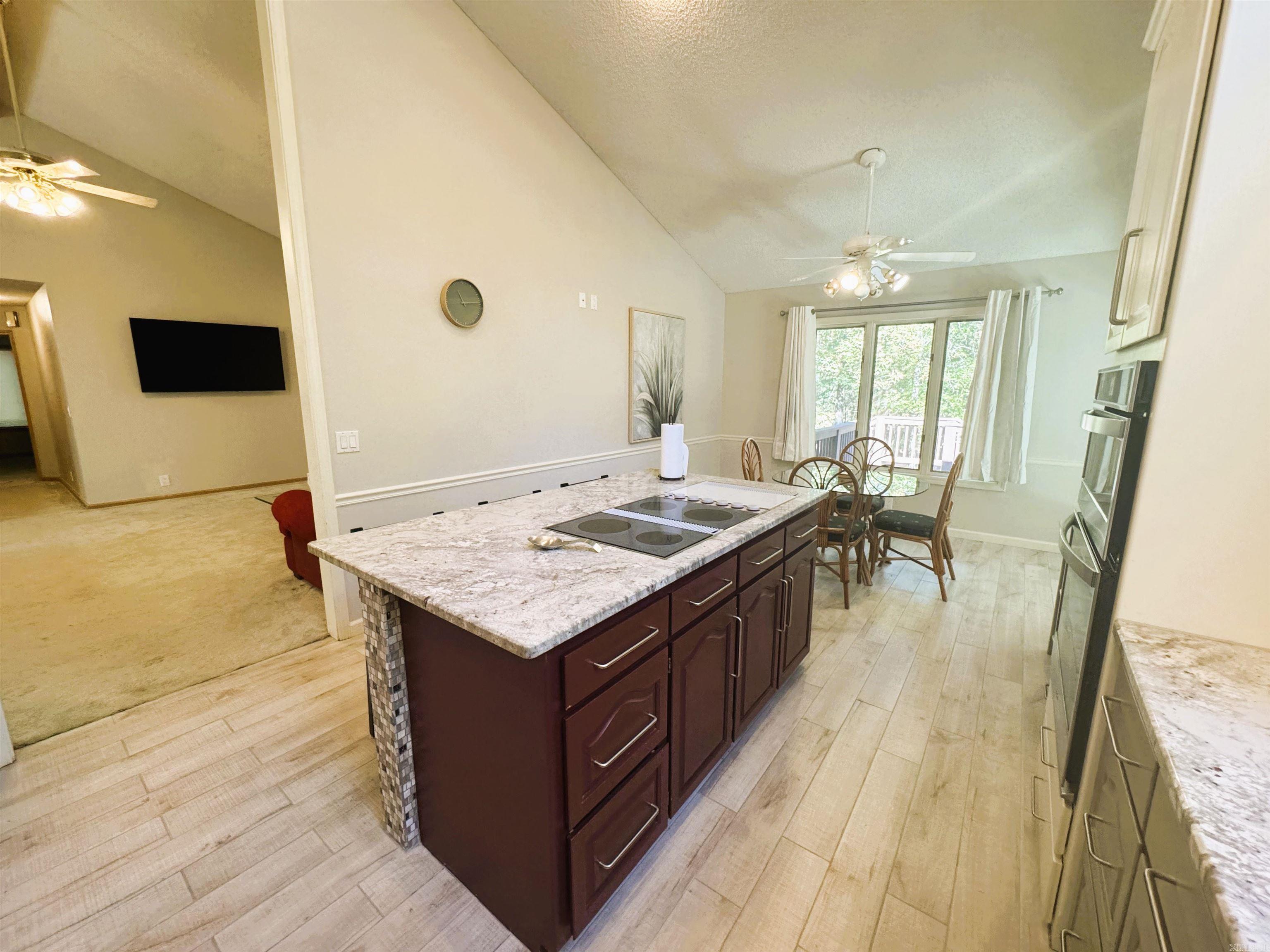 10 Sosegado Lane Hot Springs Village, AR 71909