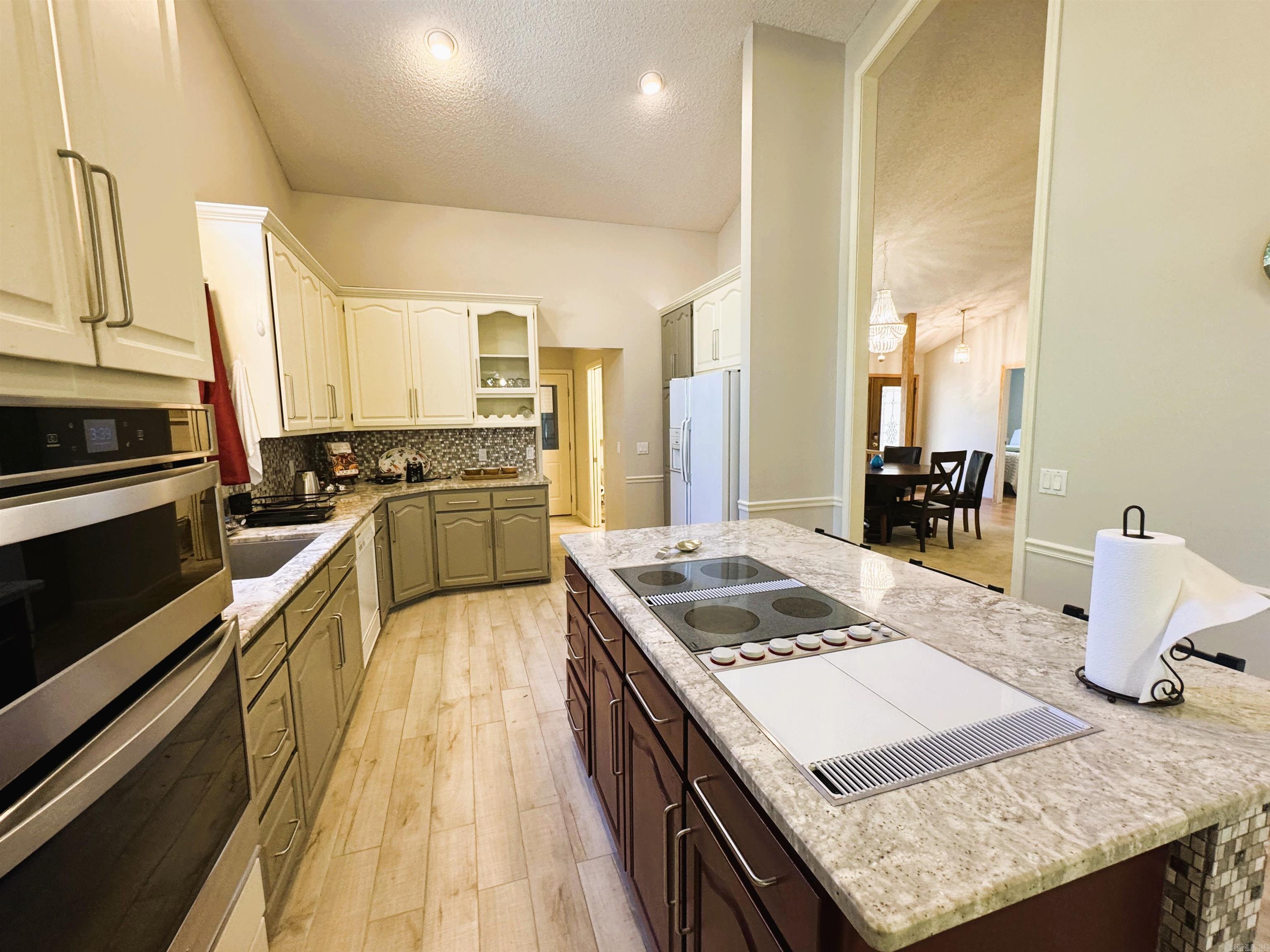 10 Sosegado Lane Hot Springs Village, AR 71909