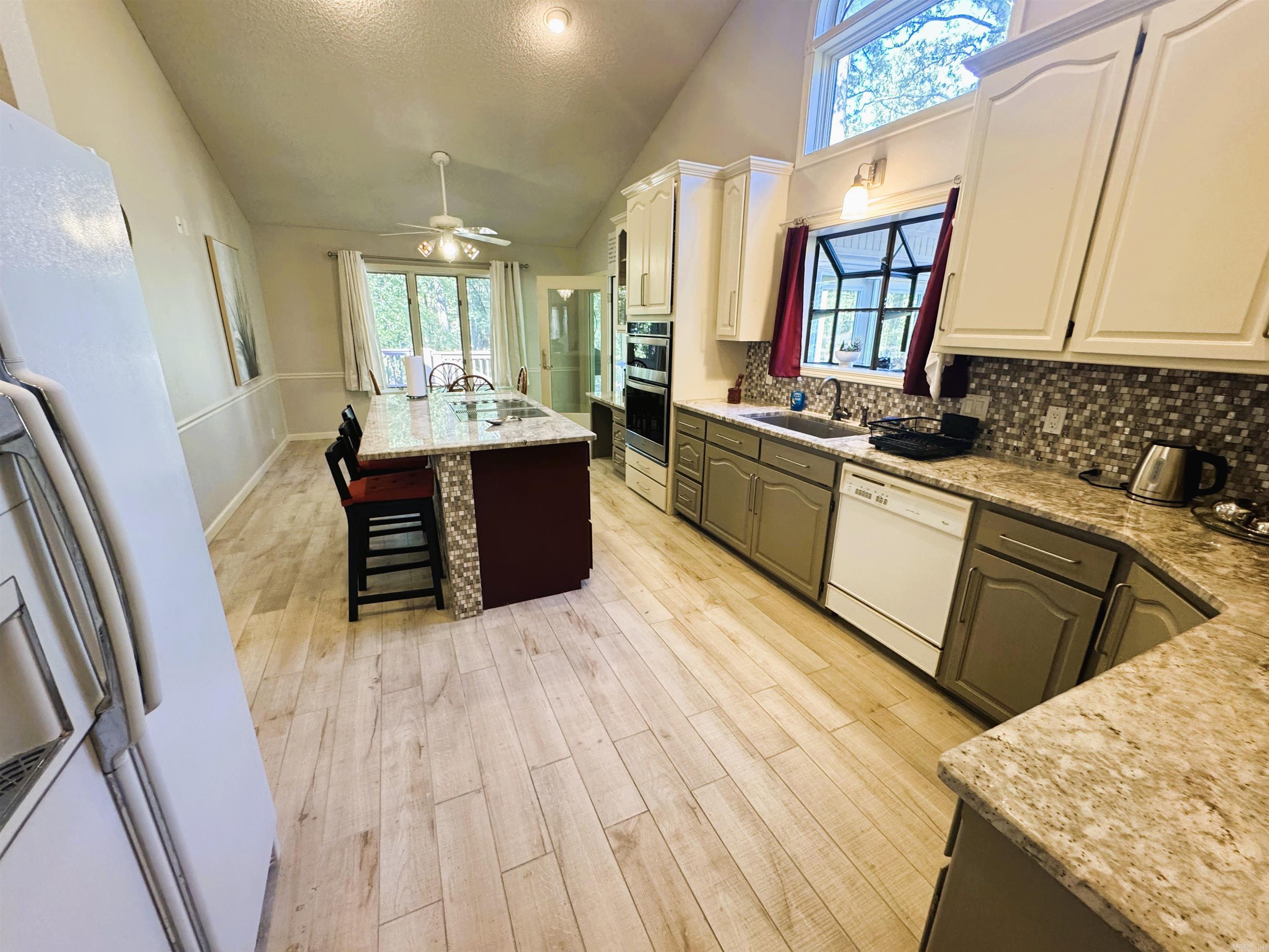 10 Sosegado Lane Hot Springs Village, AR 71909