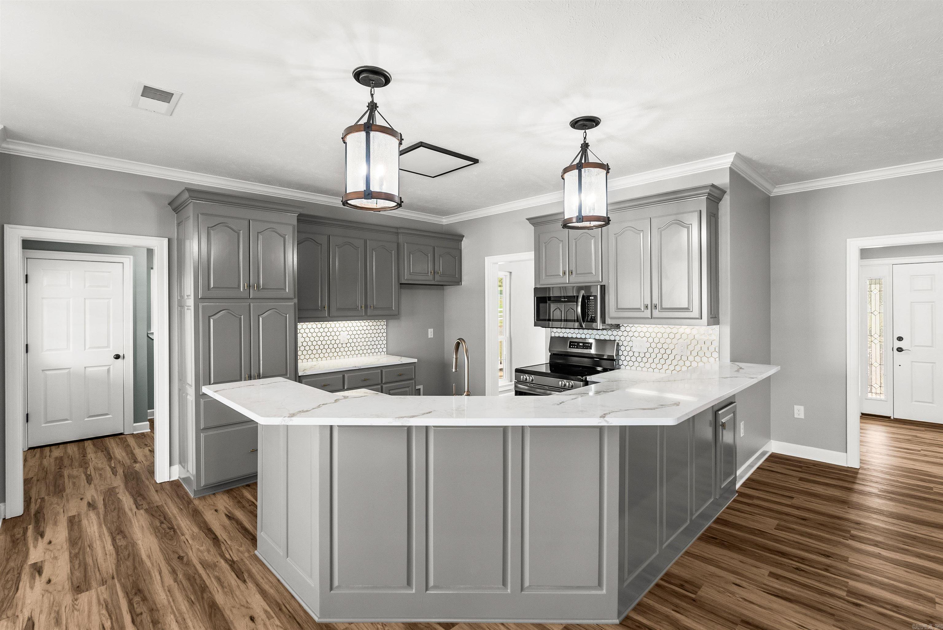337 Meadow Brook Drive Bee Branch, AR 72013