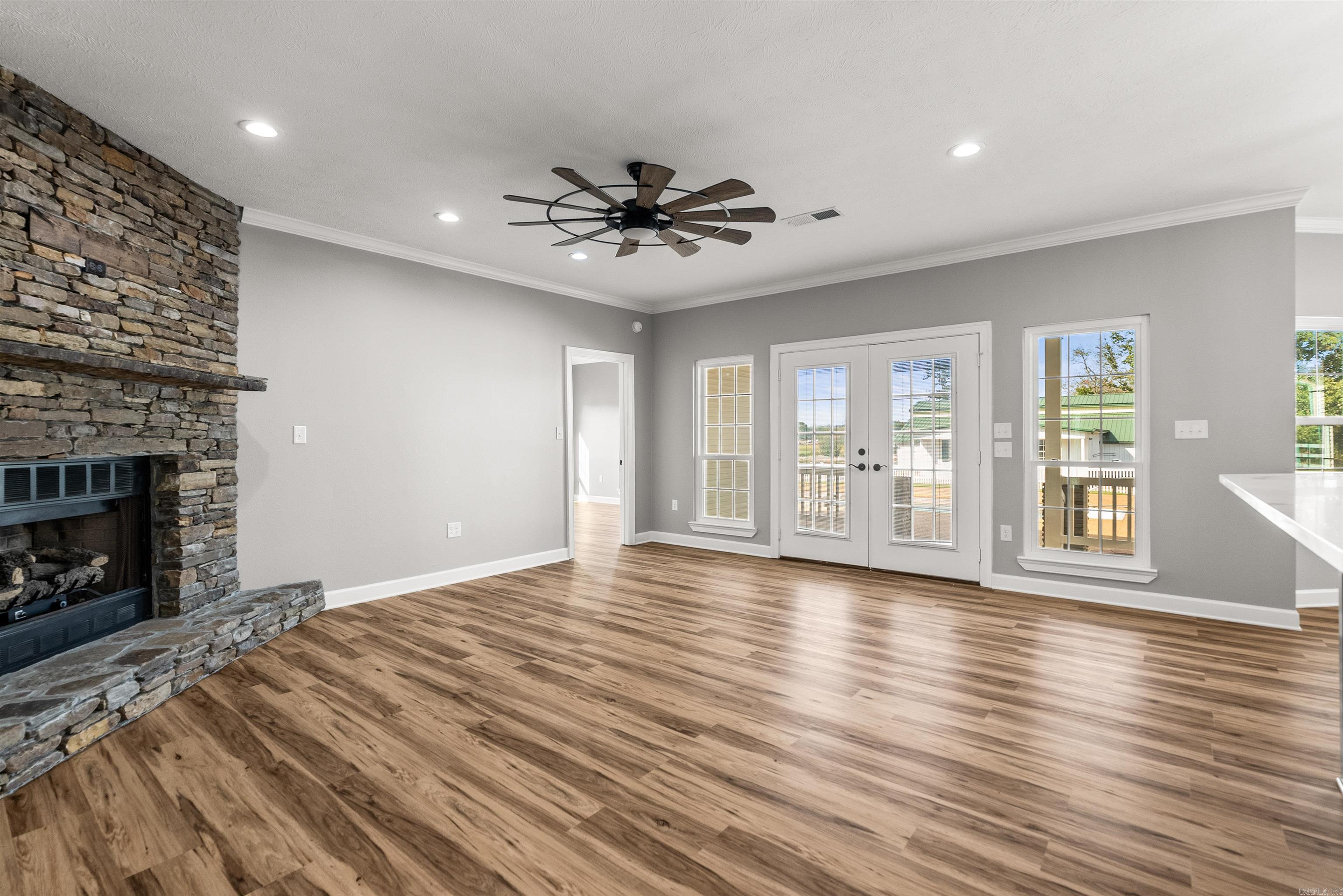 337 Meadow Brook Drive Bee Branch, AR 72013