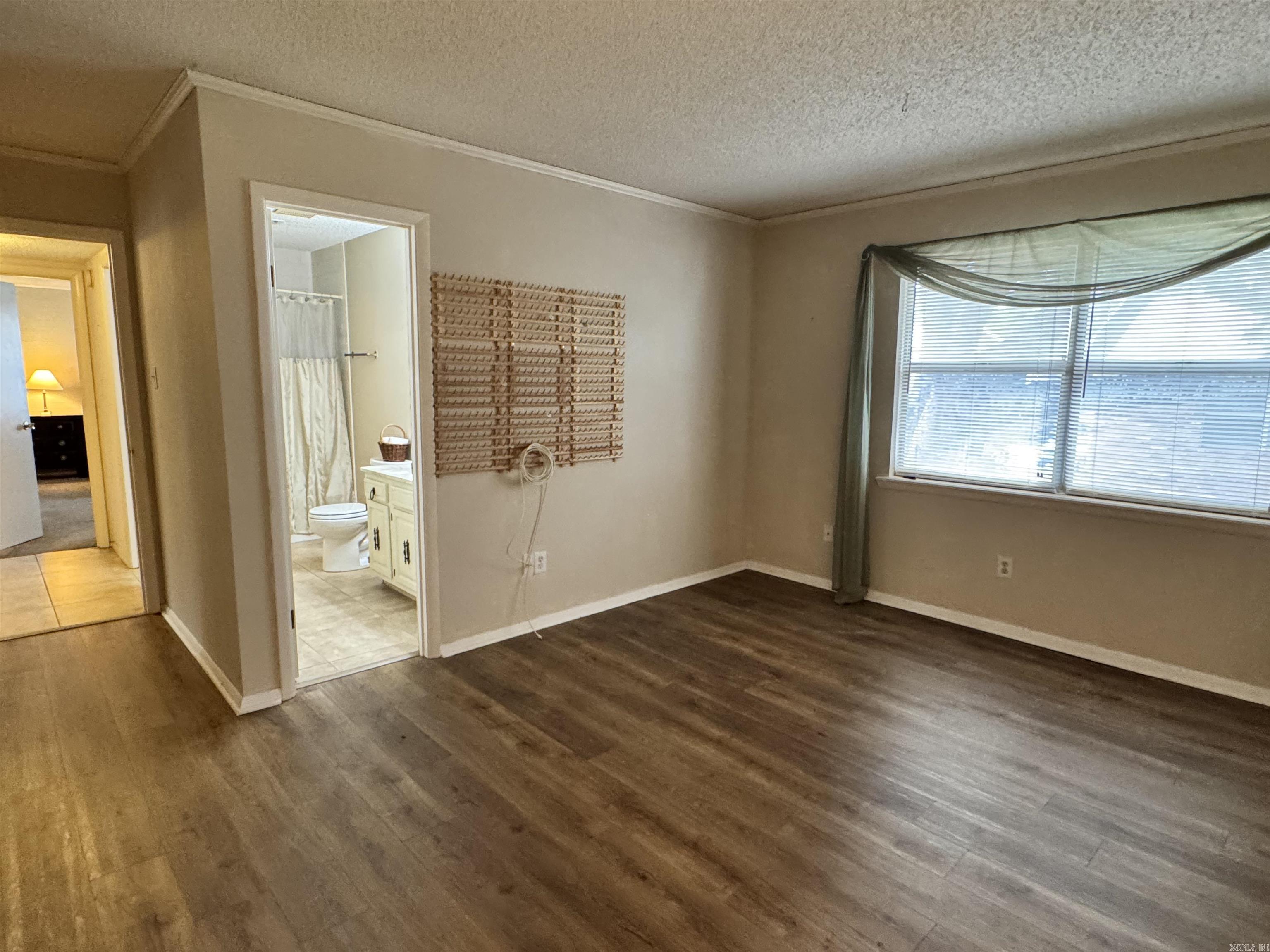 160 Cooper 21-C Hot Springs, AR