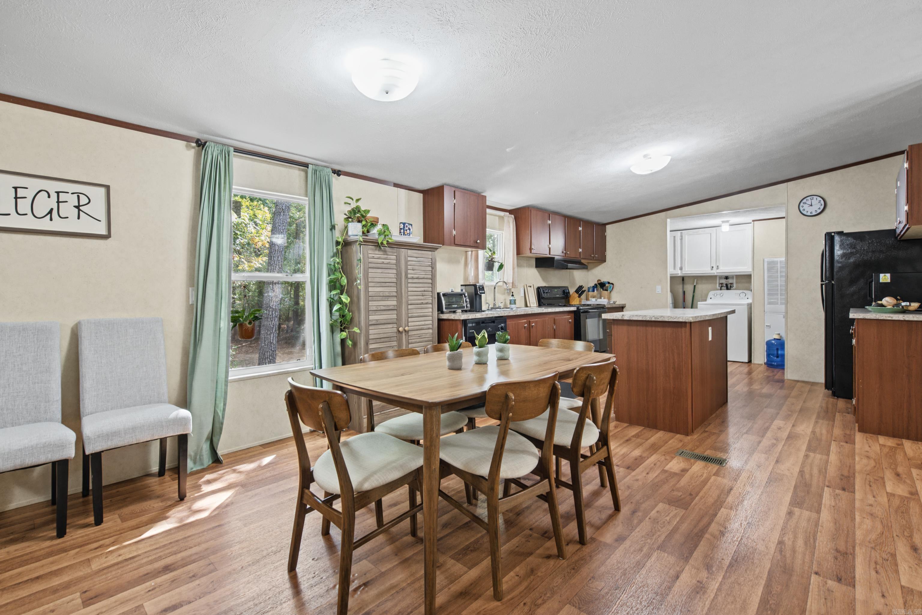 136 Grace  Hot Springs, AR