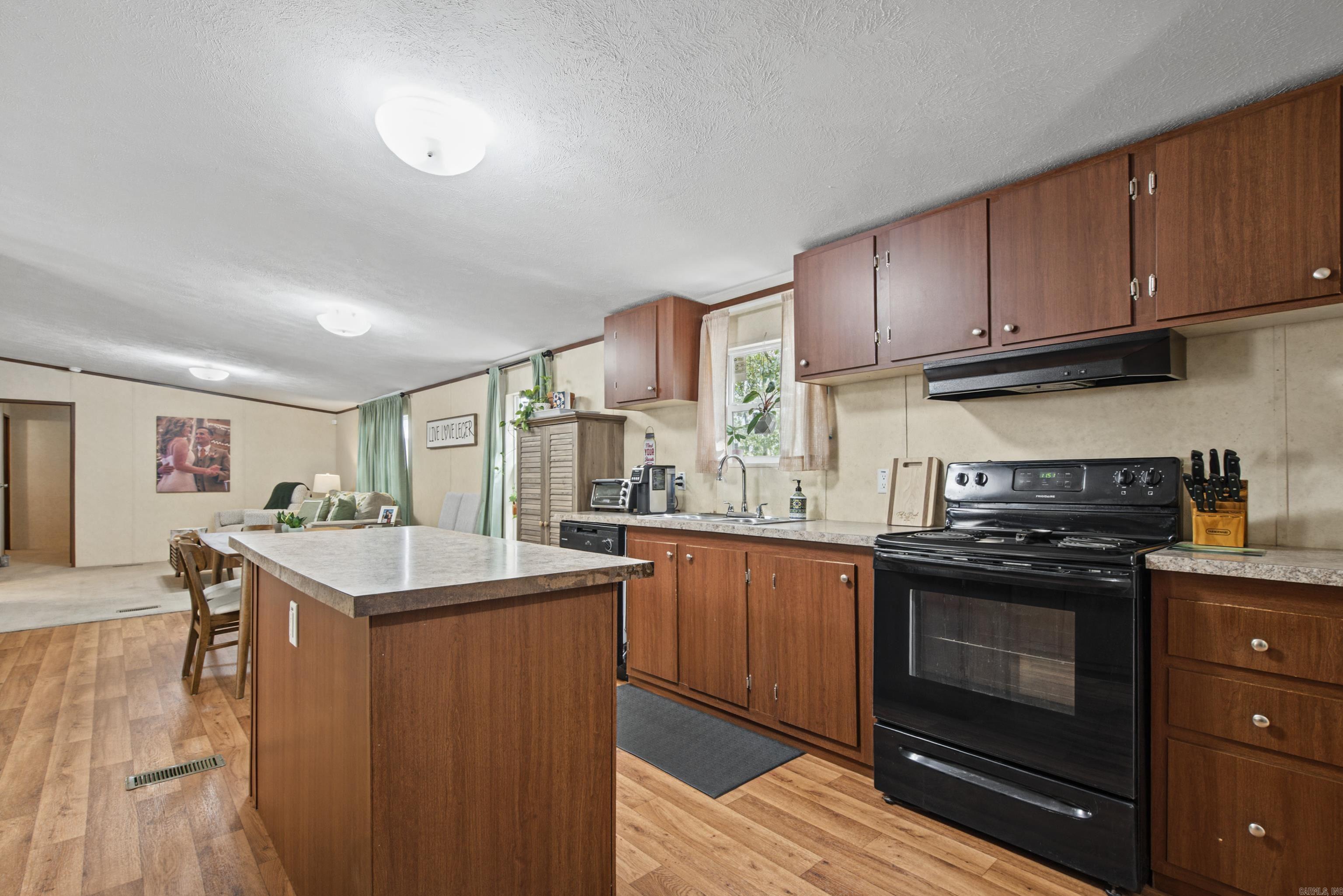 136 Grace  Hot Springs, AR