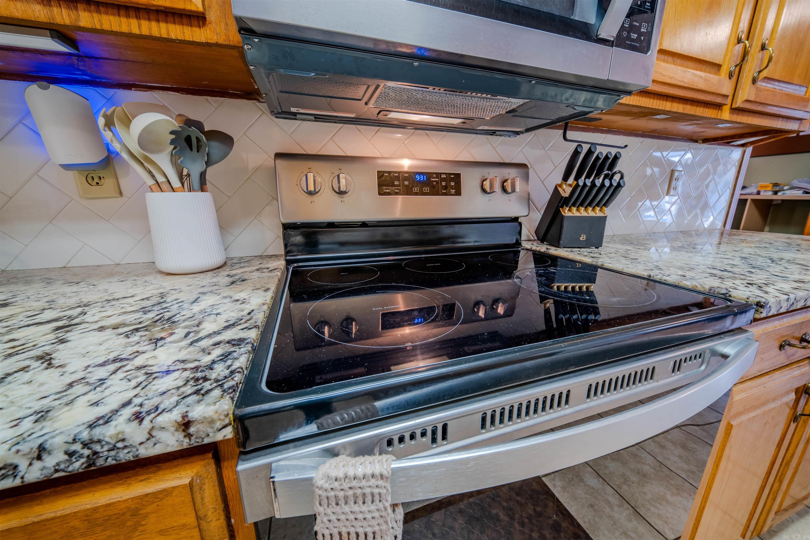 1102 Pinecrest  Camden, AR