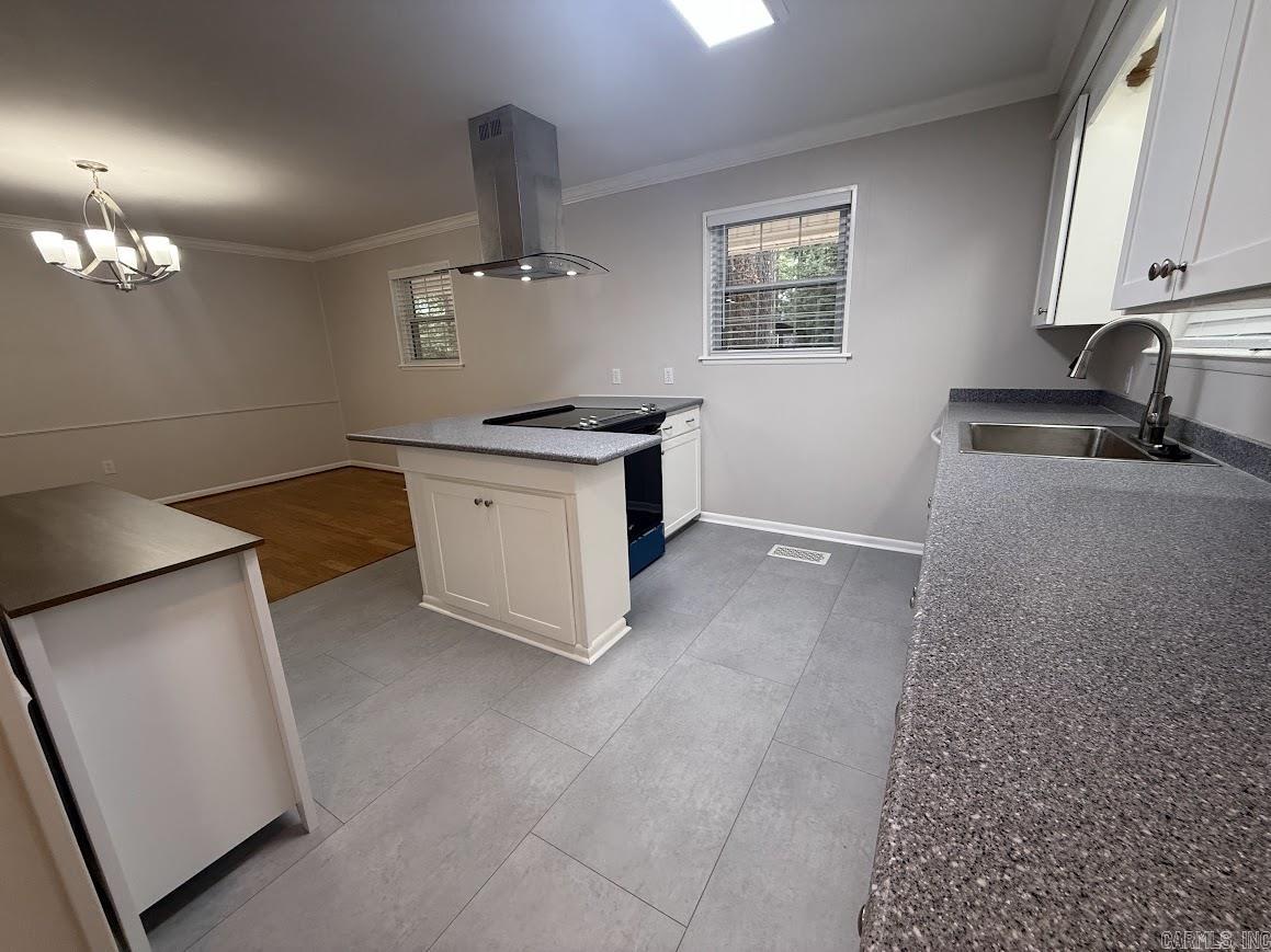1309 Crest Circle Benton, AR 72015