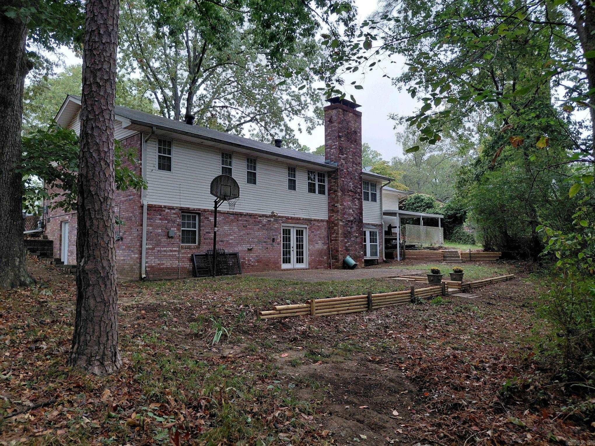 1309 Crest  Benton, AR