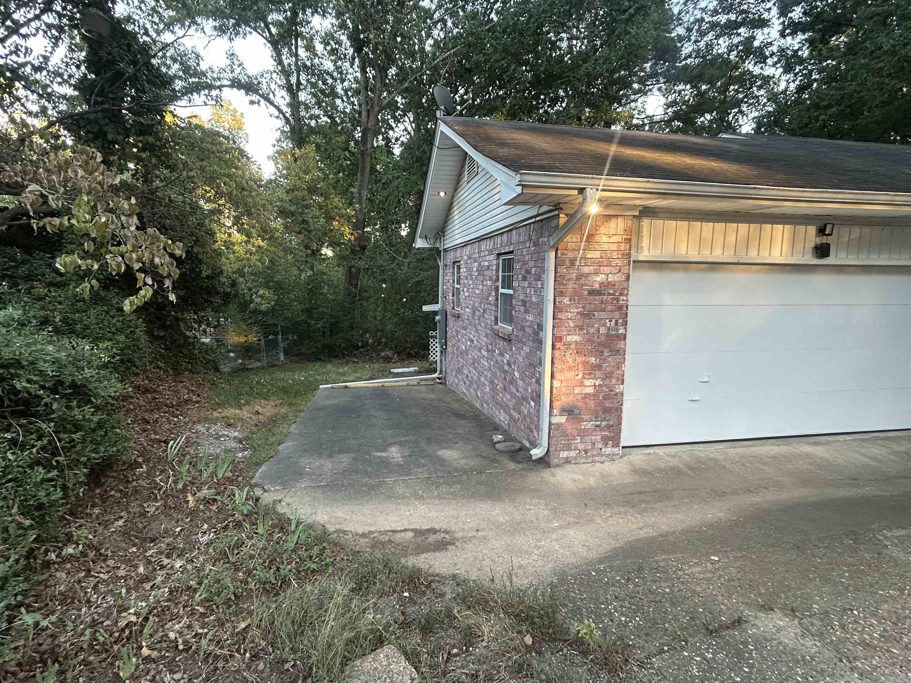1309 Crest Circle Benton, AR 72015