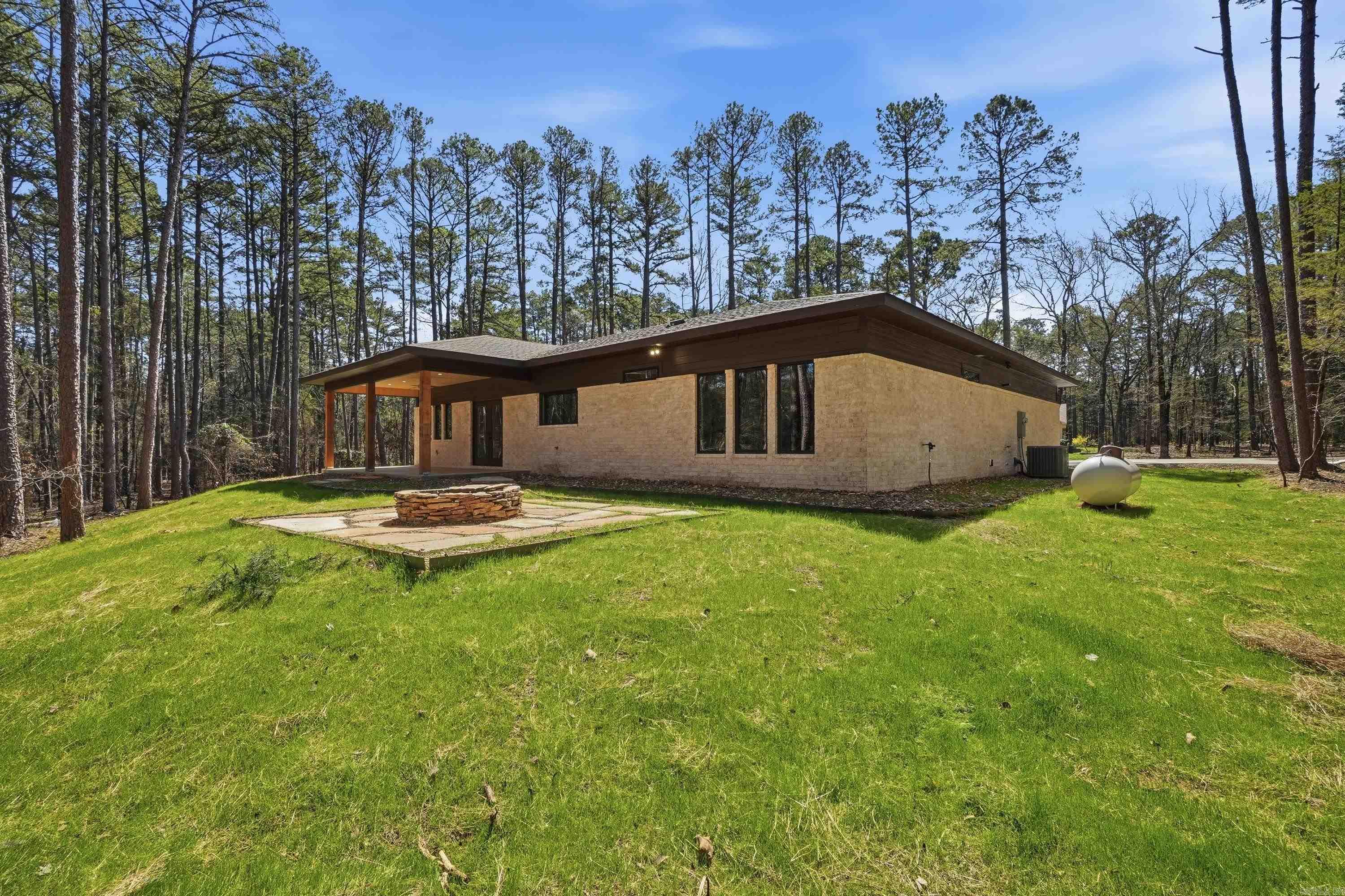 111 Santa Lucia  Fairfield Bay, AR