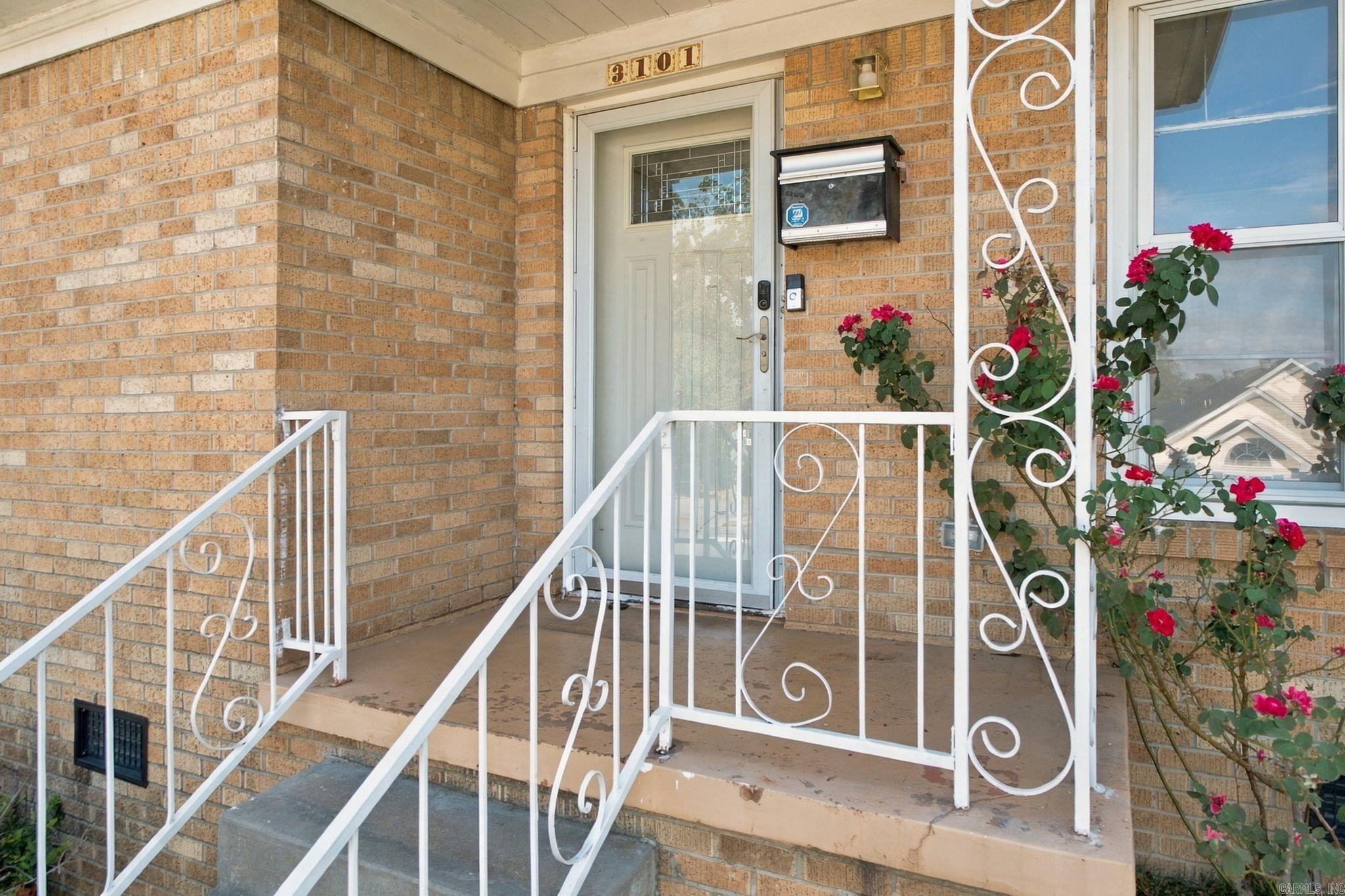 3101 S Gaines Street — photo 4