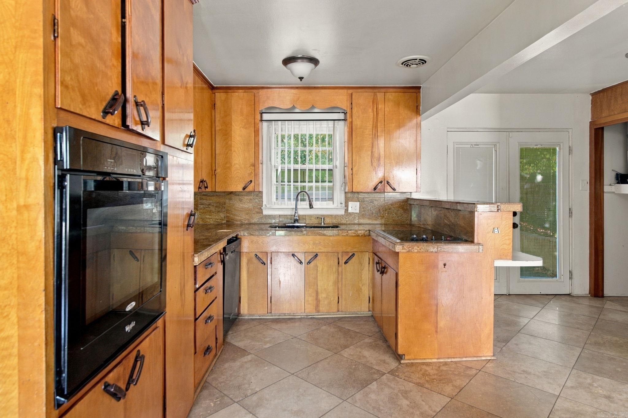 3101 S Gaines  Little Rock, AR