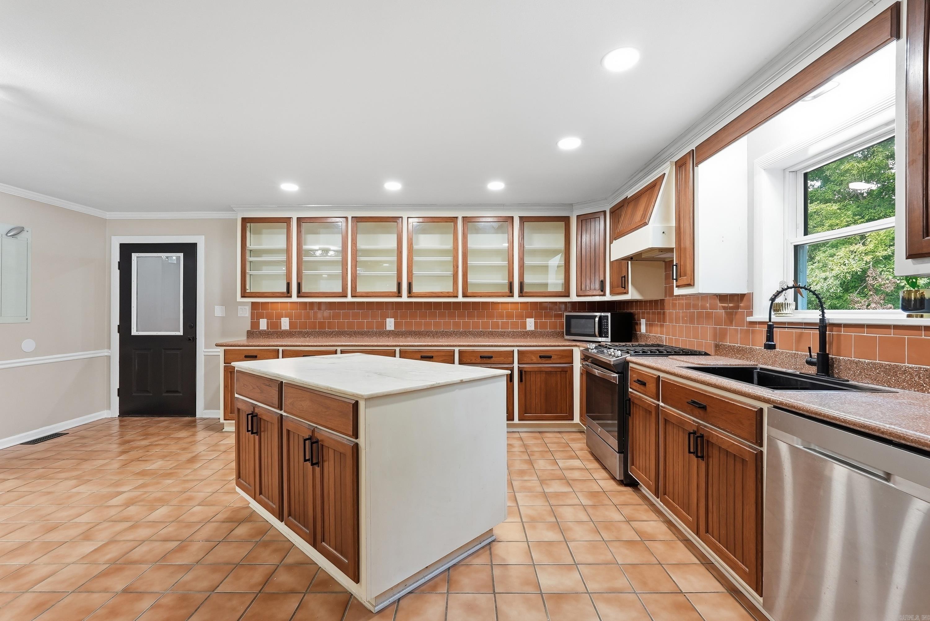 224 Longview Point  Hot Springs, AR