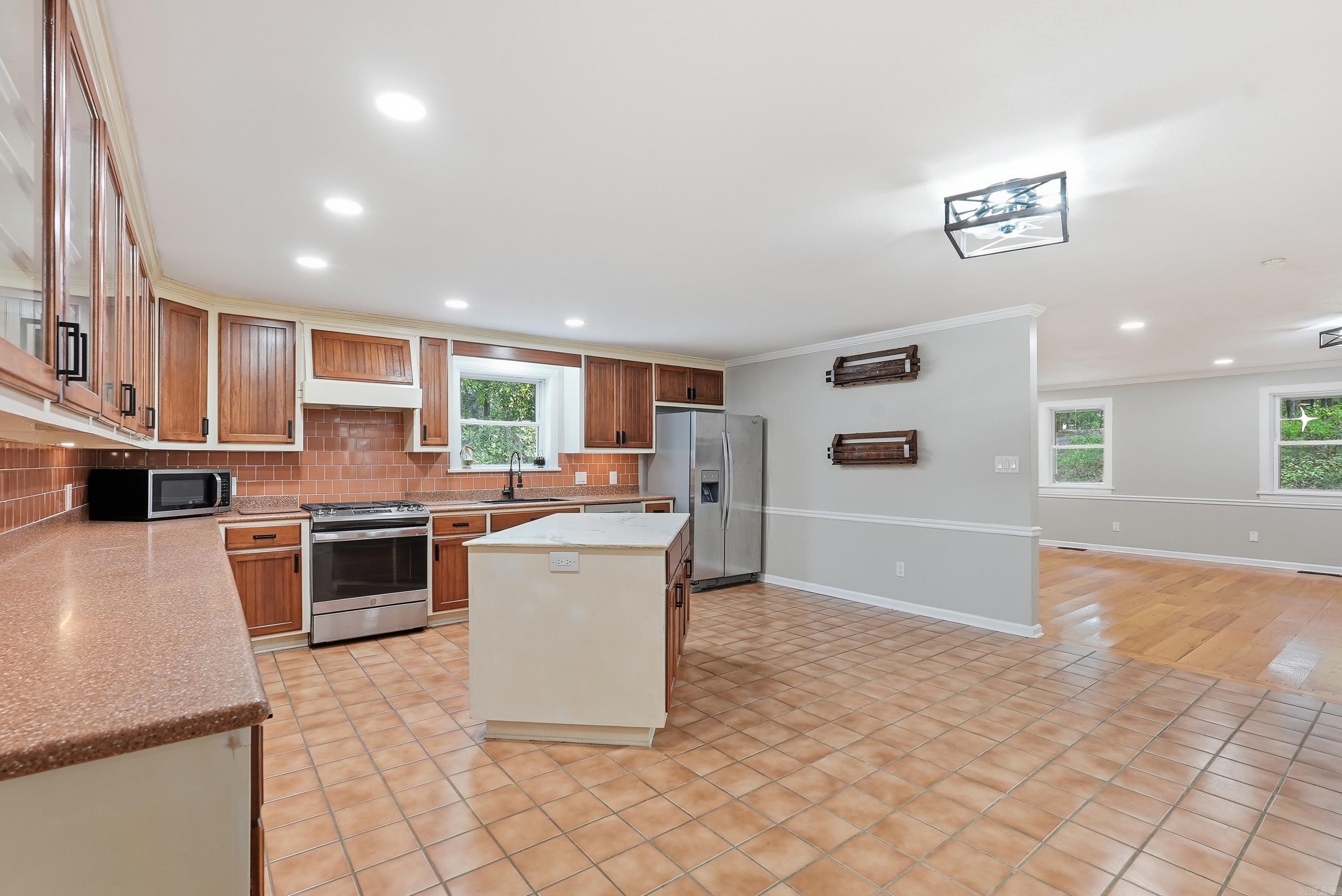 224 Longview Point  Hot Springs, AR