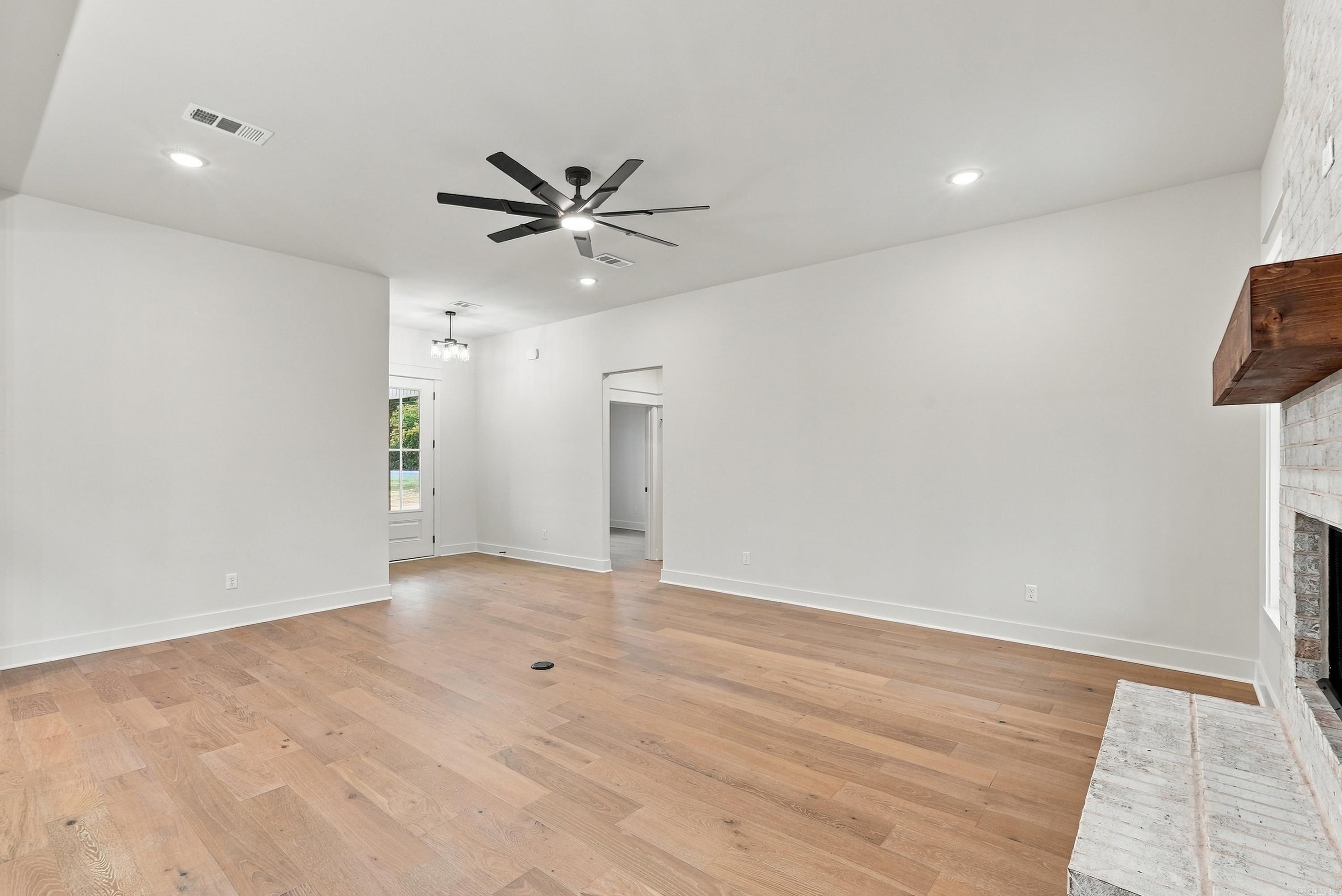 20 Grant 84 Sheridan, AR 72150