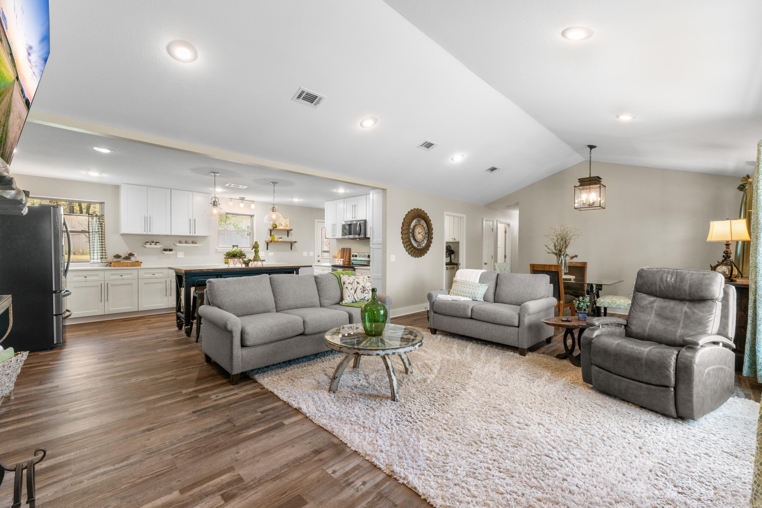 399 Shore  Shirley, AR