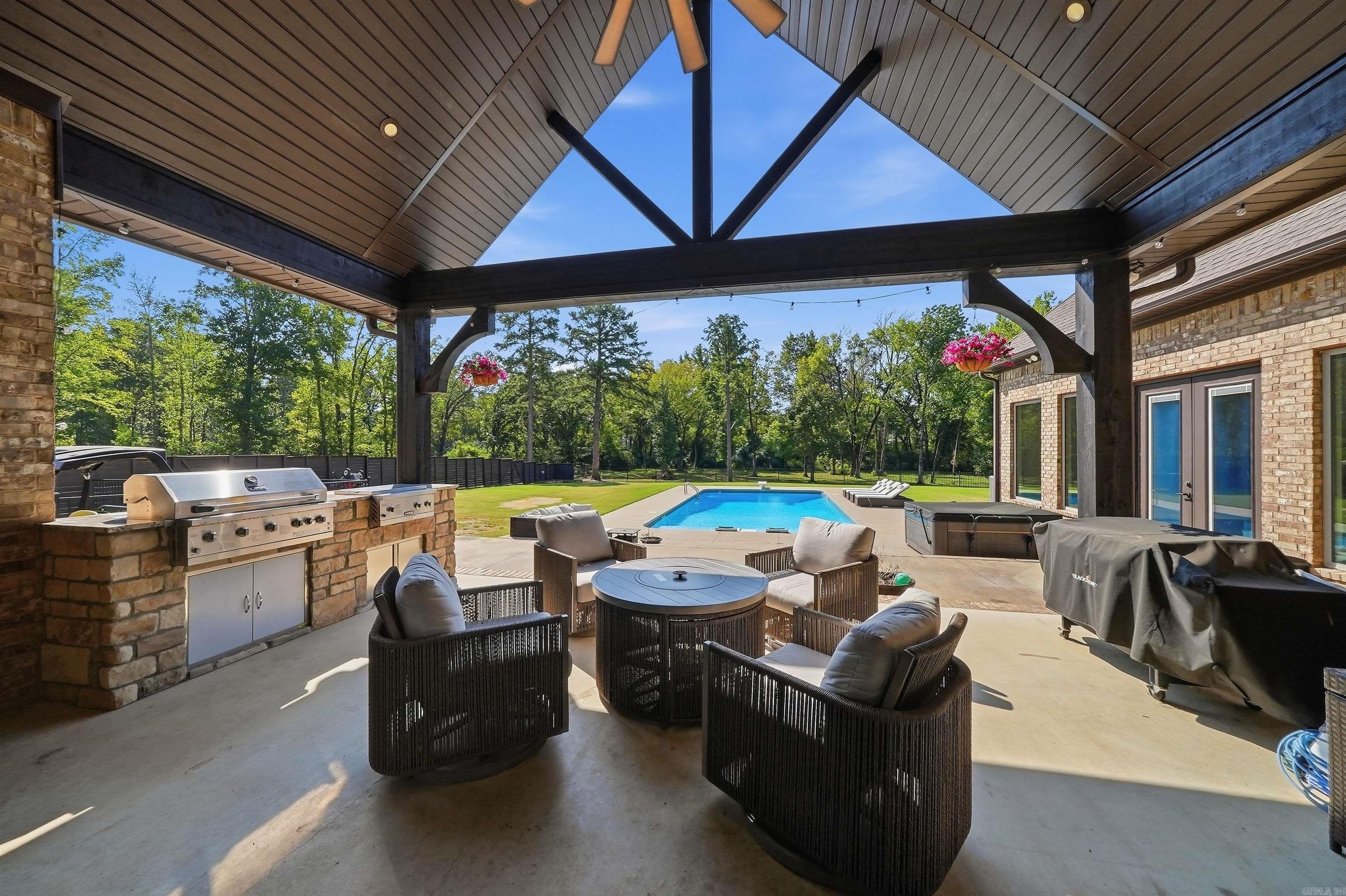 1475 Northwoods Estates  Conway, AR