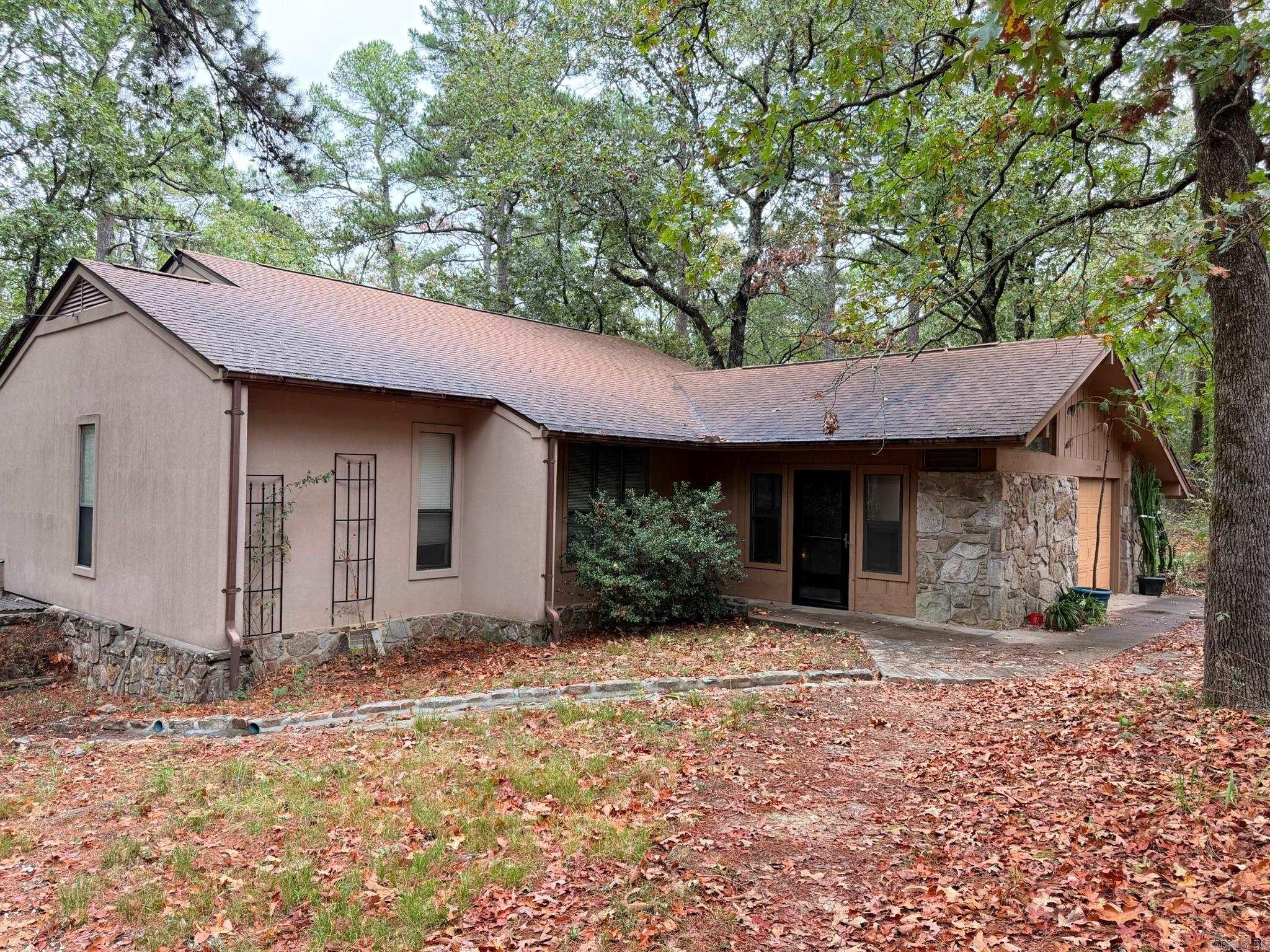 278 Mill Pond Road — exterior