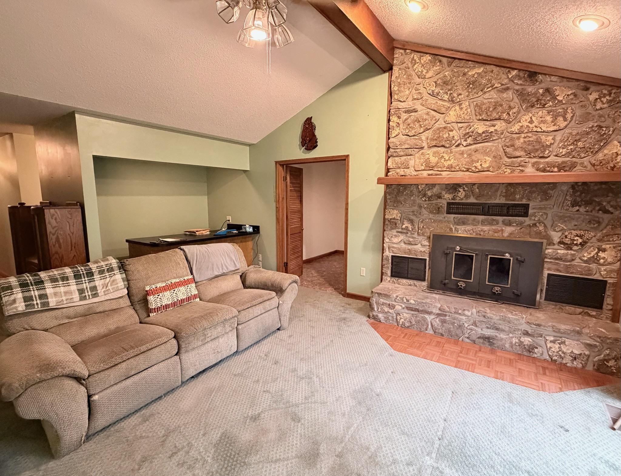278 Mill Pond Road — photo 2