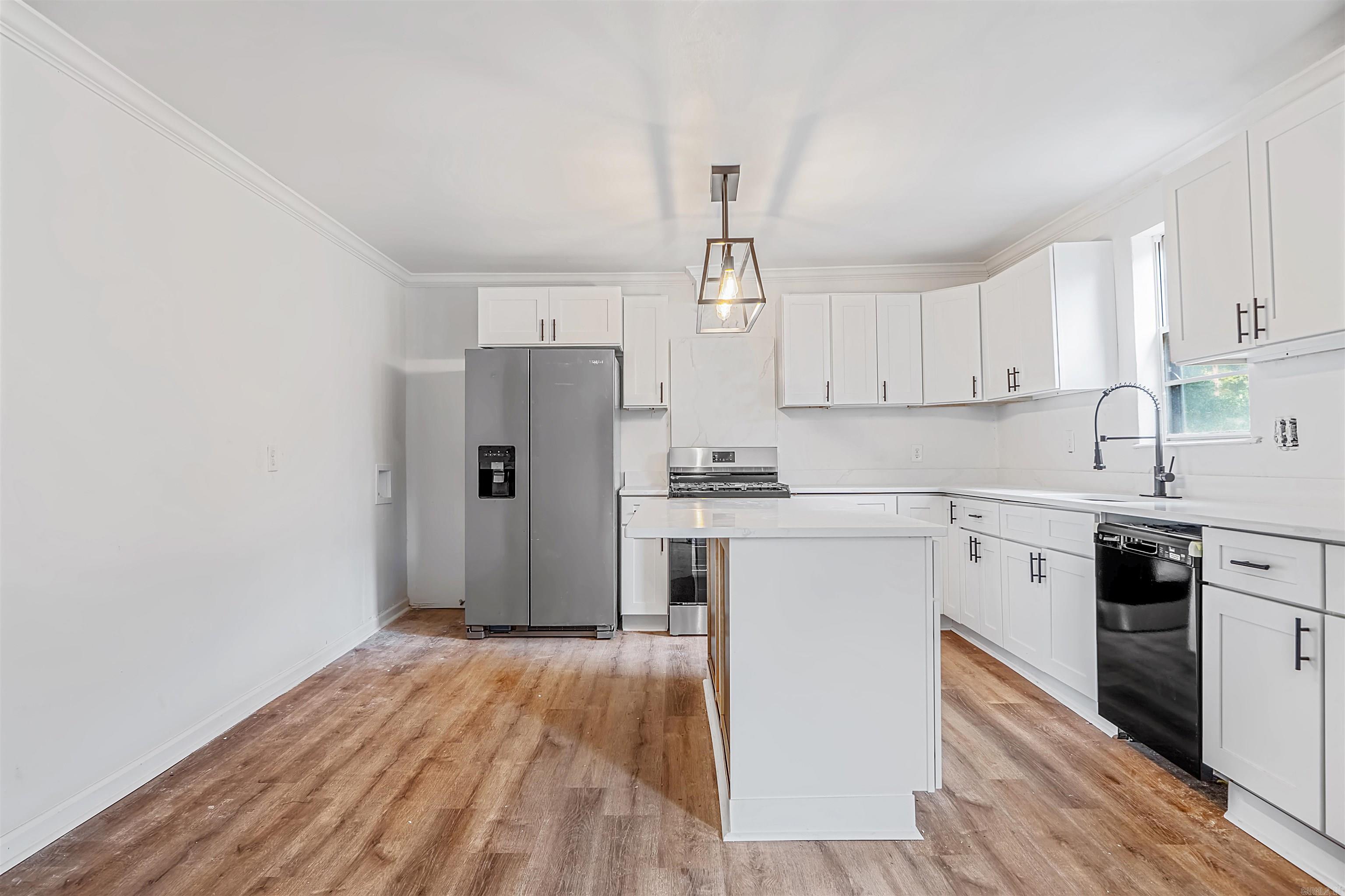 4322 W 17Th St  Little Rock, AR