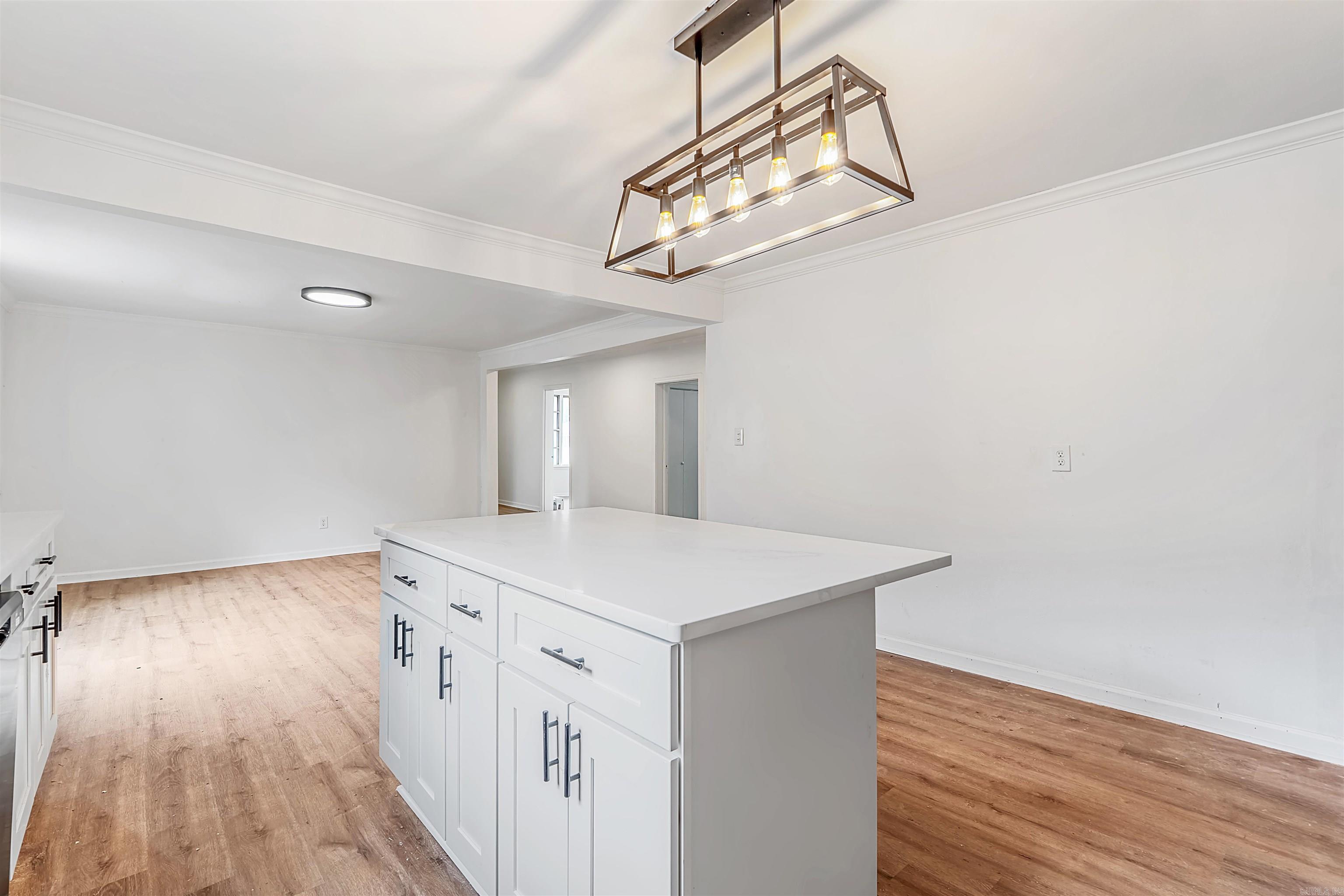 4322 W 17Th St  Little Rock, AR