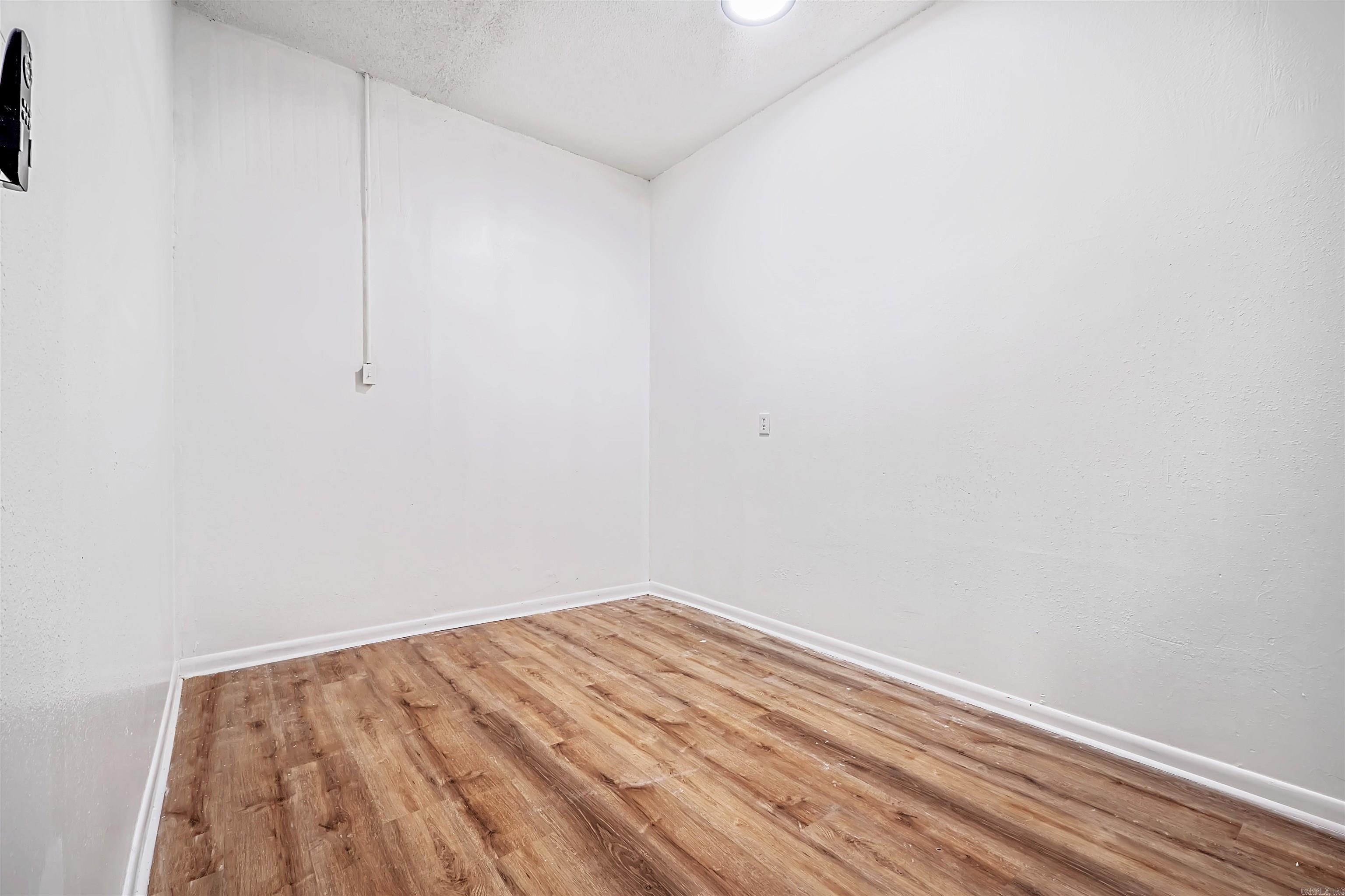 4322 W 17Th St  Little Rock, AR