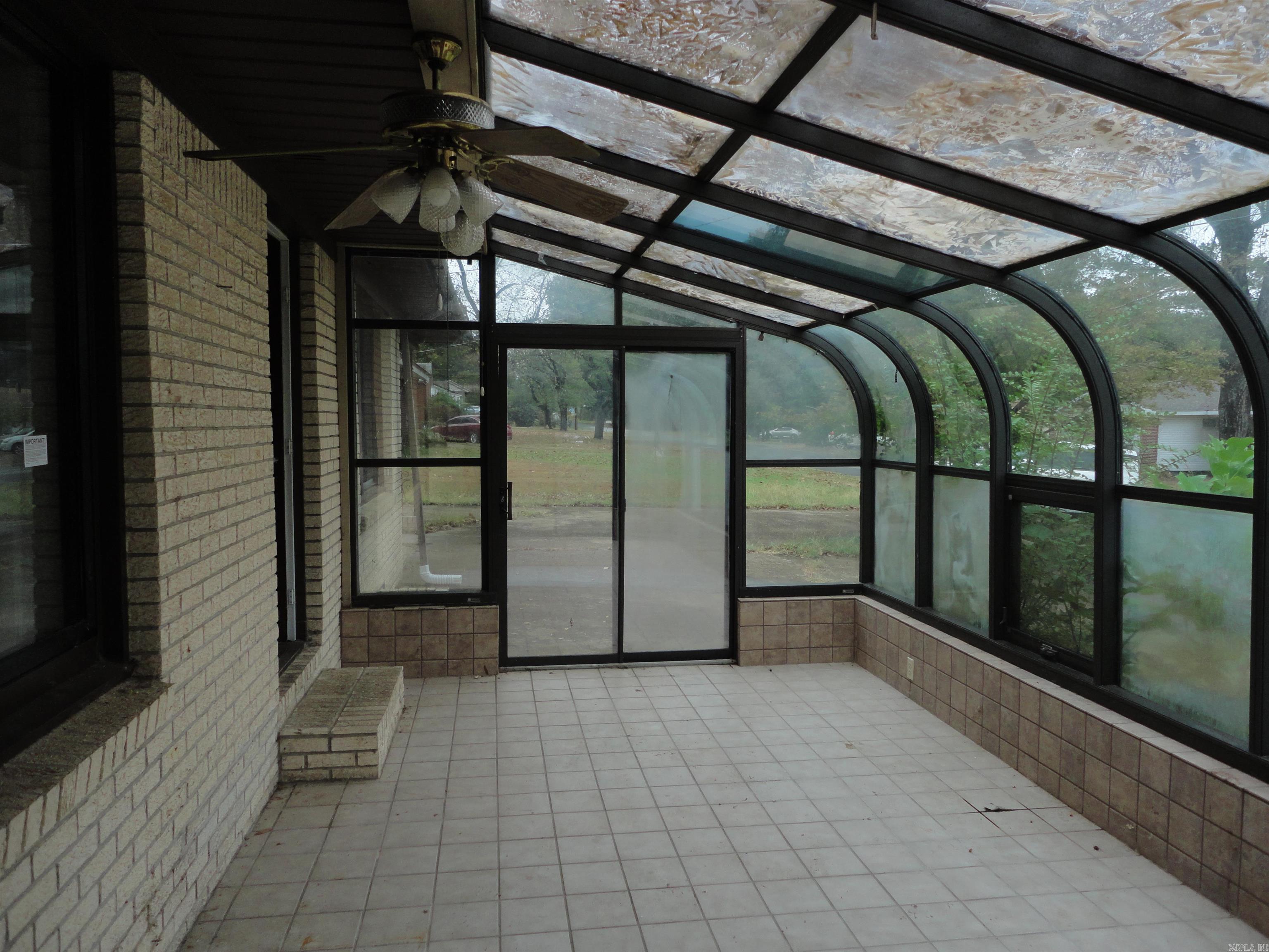 206 S Collison  Bald Knob, AR