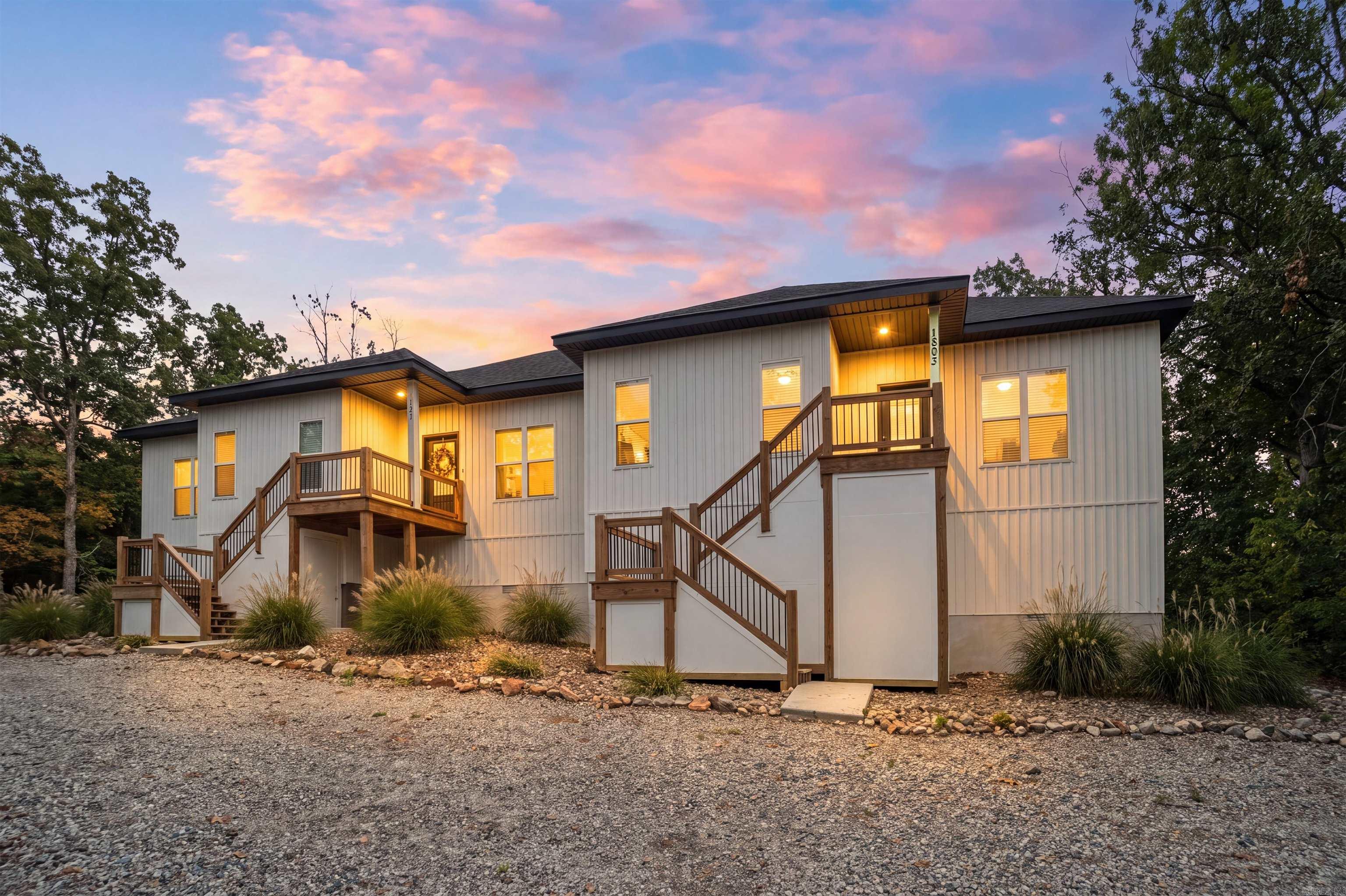 1803 Aldersgate Road — exterior