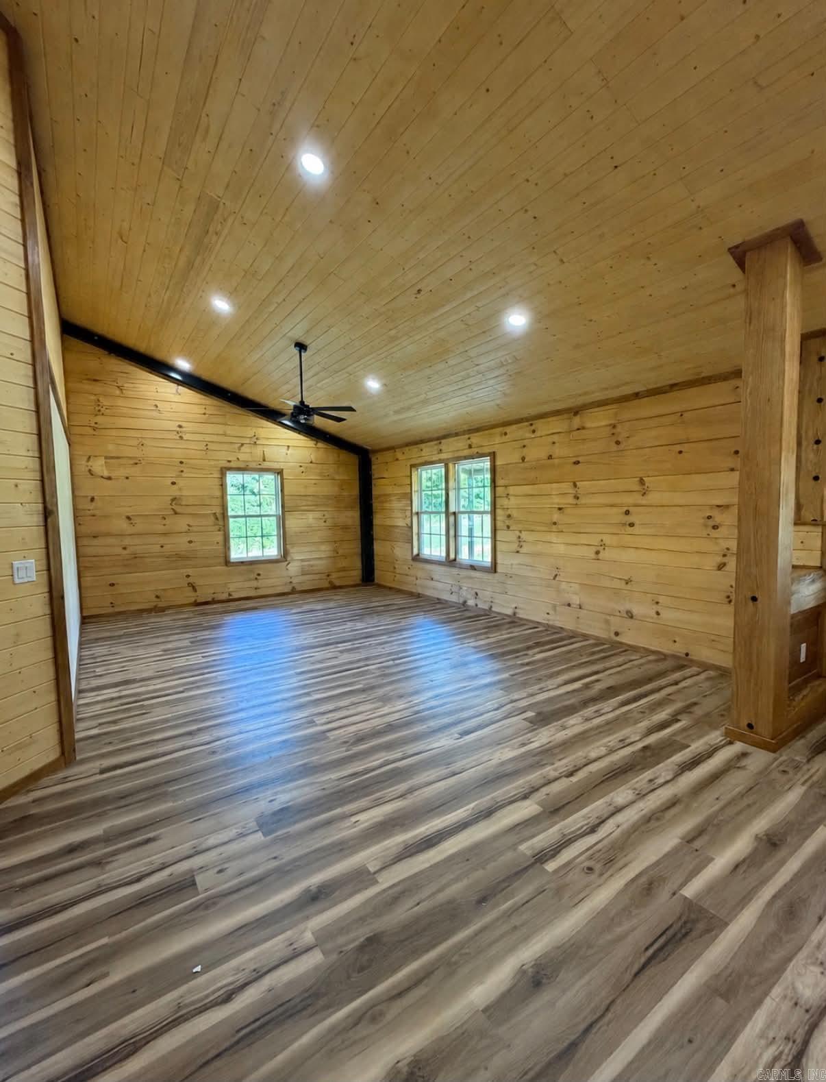 113 Madelyn  Vandervoort, AR
